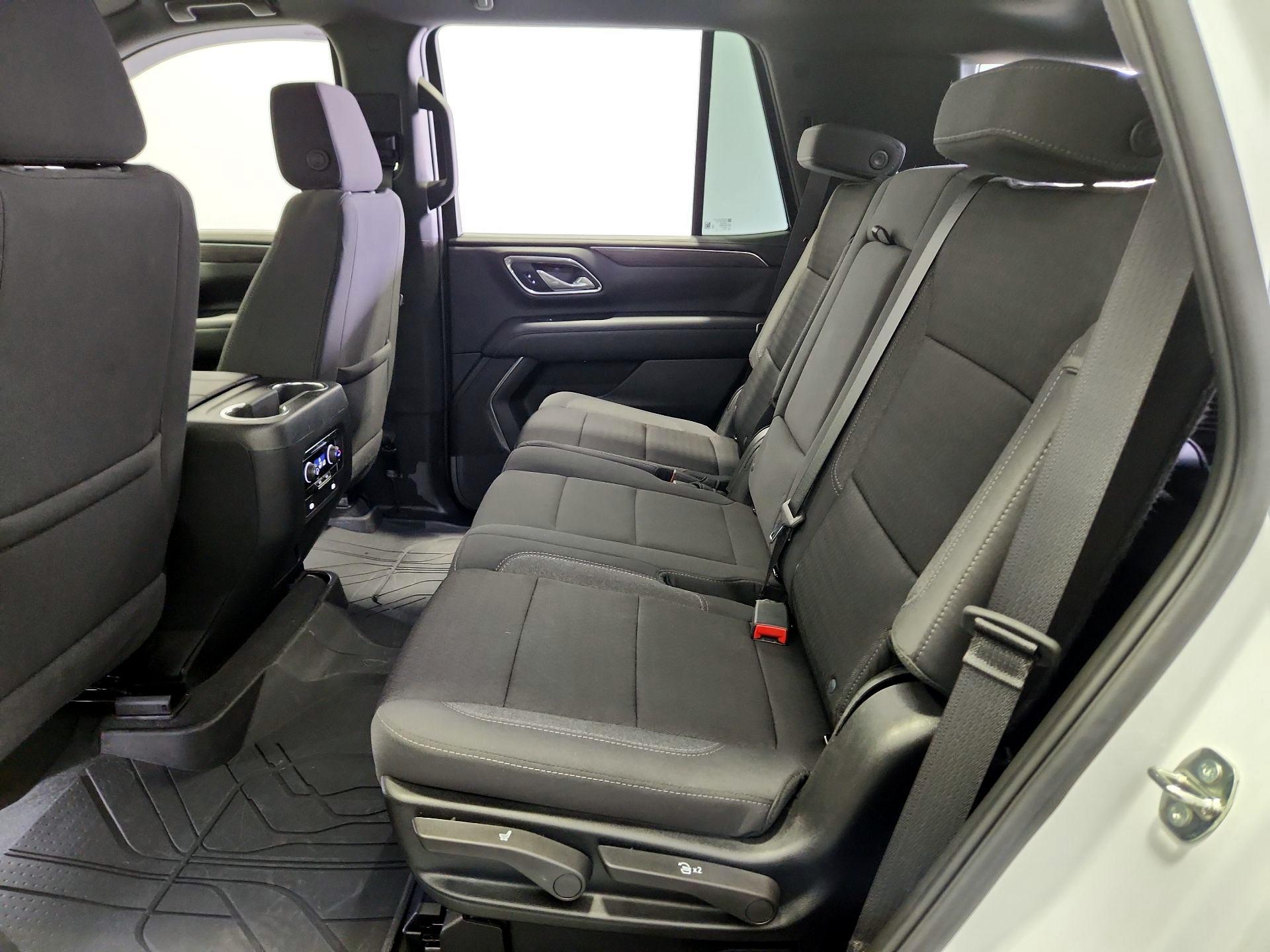 Thumbnail: 2024 Chevrolet Tahoe - 19