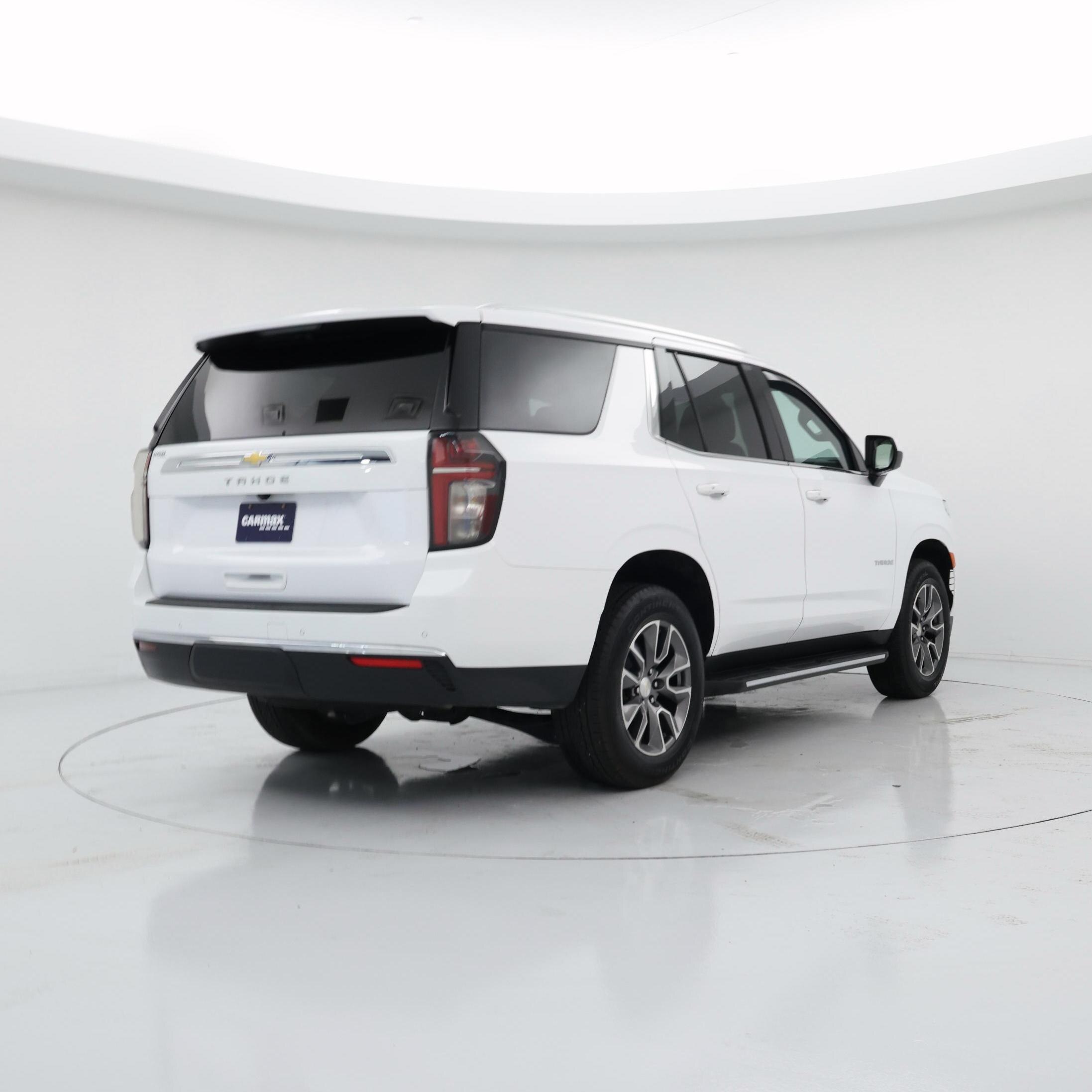 Thumbnail: 2024 Chevrolet Tahoe - 8