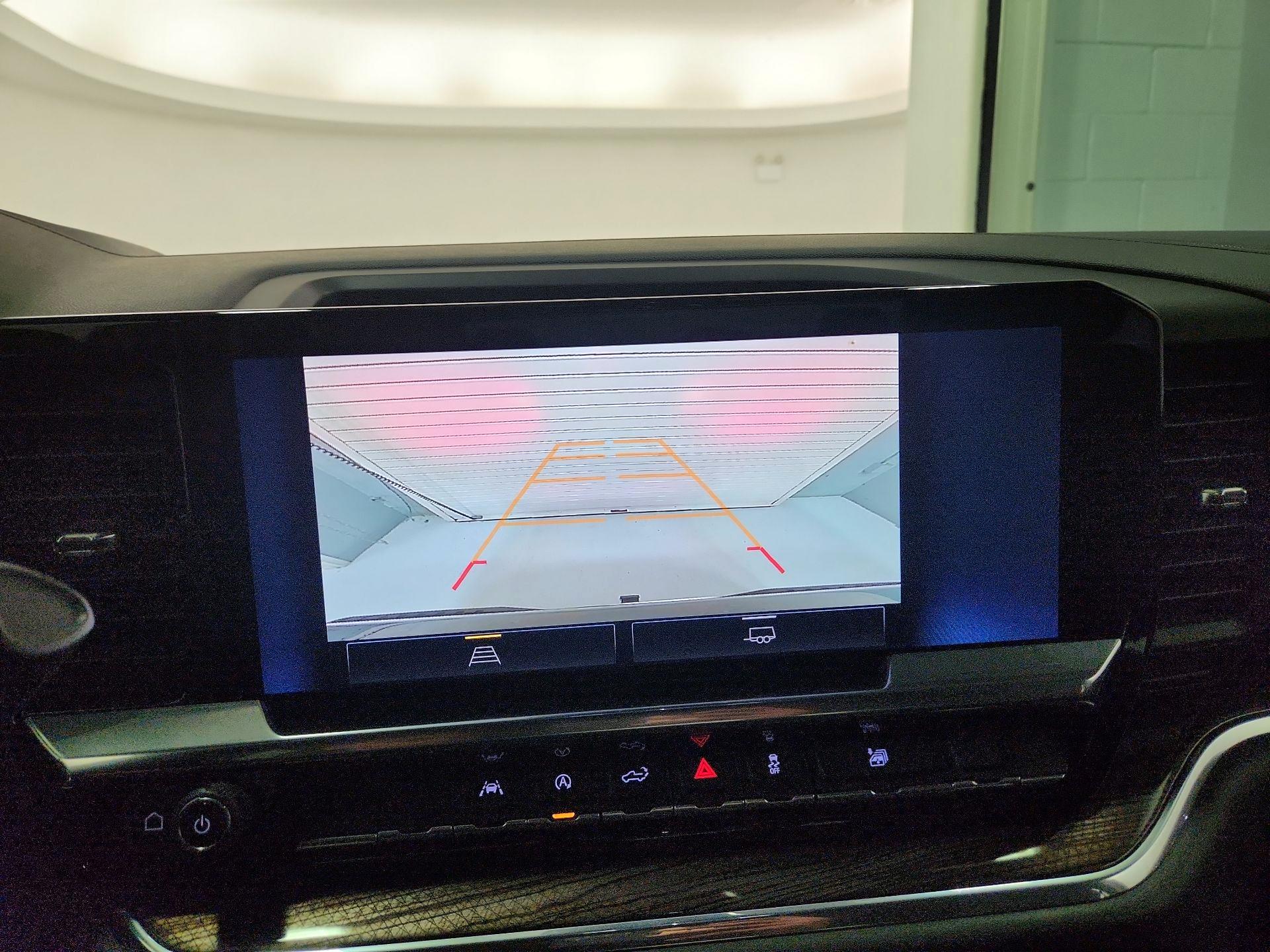 Thumbnail: 2023 Chevrolet Silverado 1500 - 14