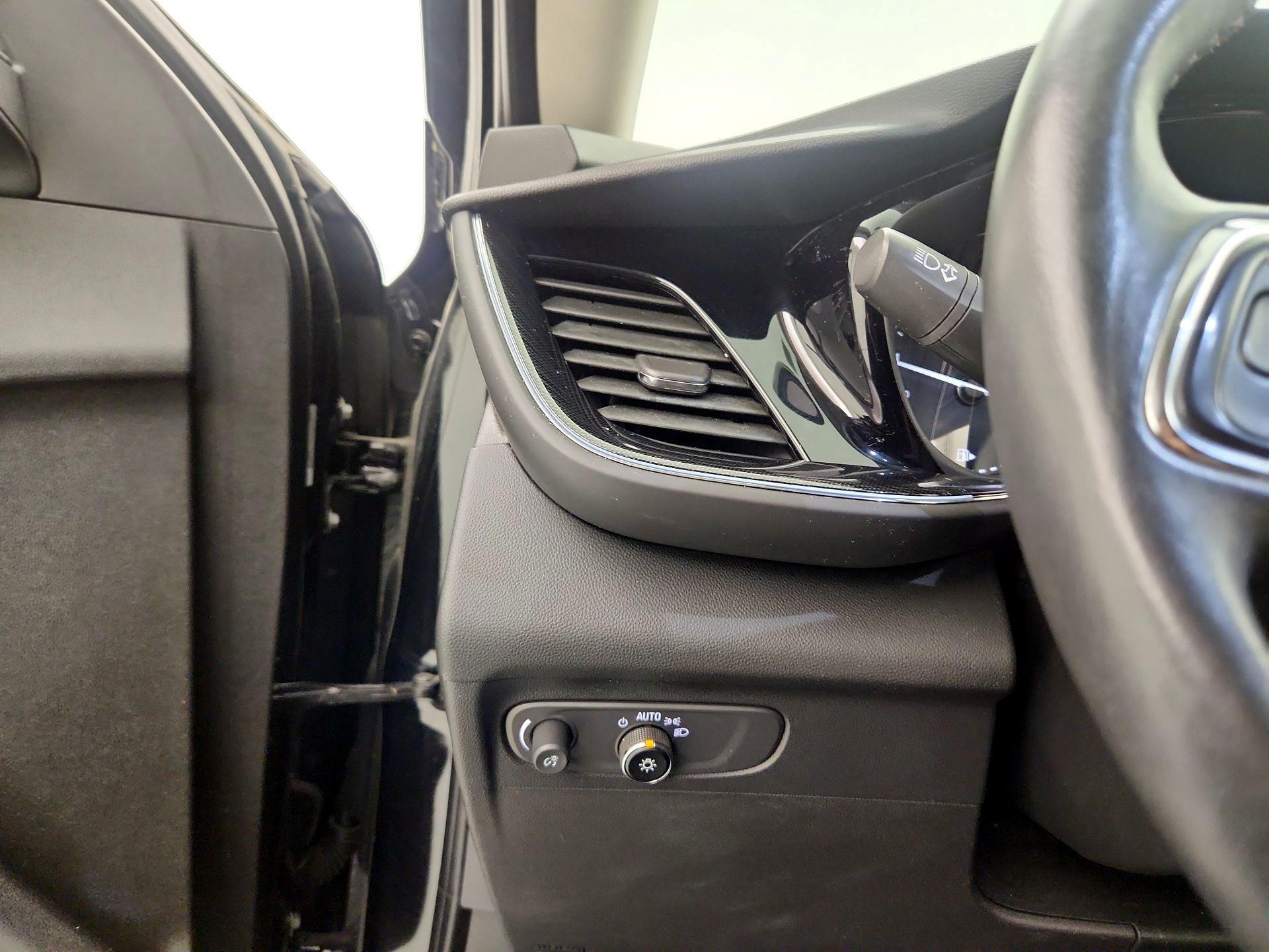 Thumbnail: 2023 Buick Envision - 13