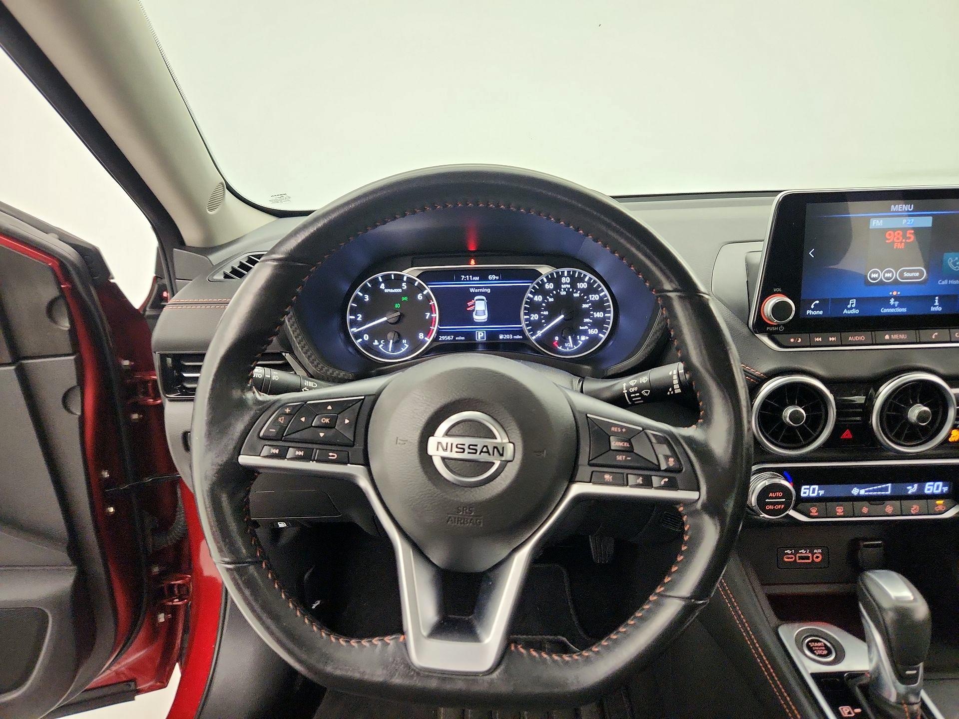 Thumbnail: 2022 Nissan Sentra - 10