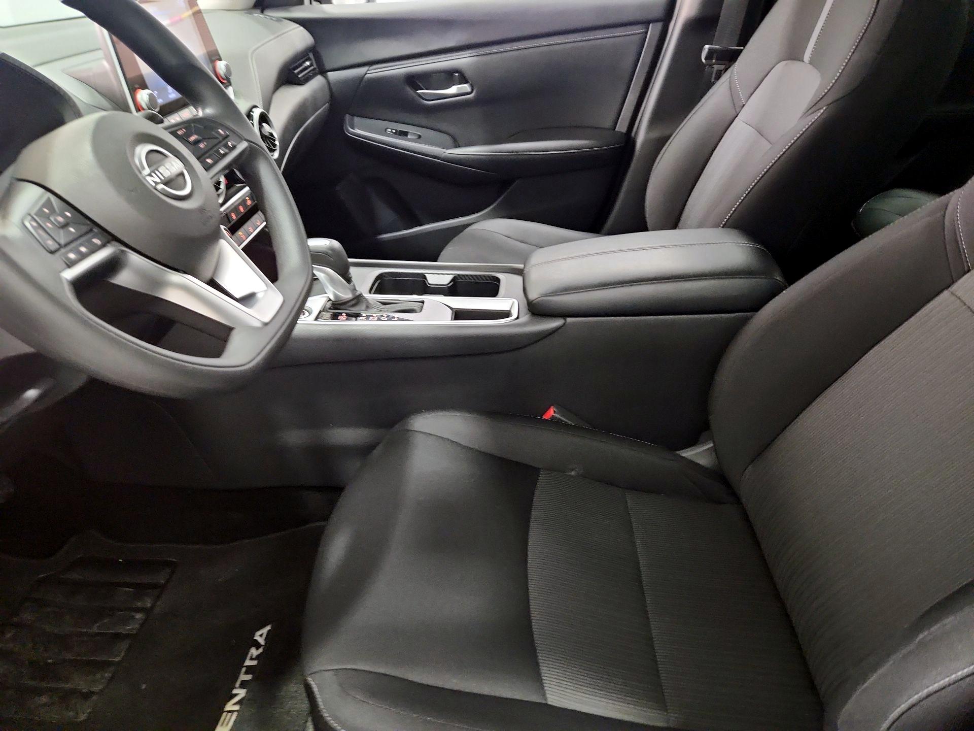 Thumbnail: 2025 Nissan Sentra - 11