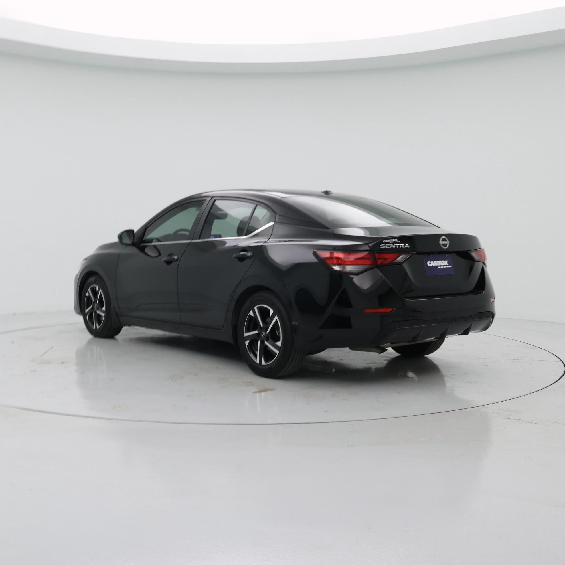 Thumbnail: 2025 Nissan Sentra - 2