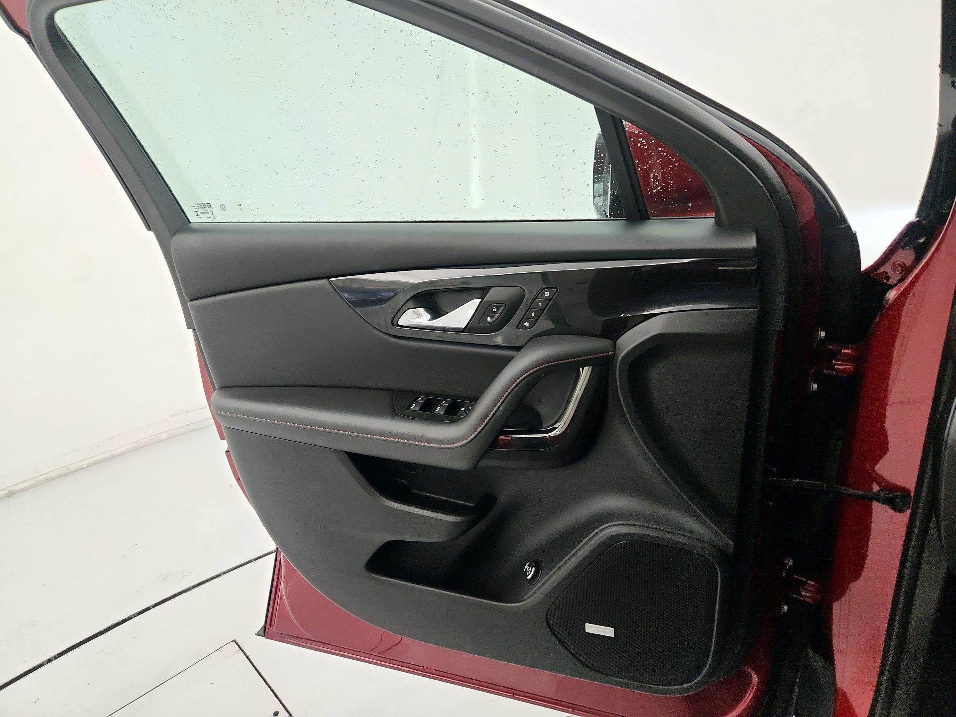 Thumbnail: 2023 Chevrolet Blazer - 12