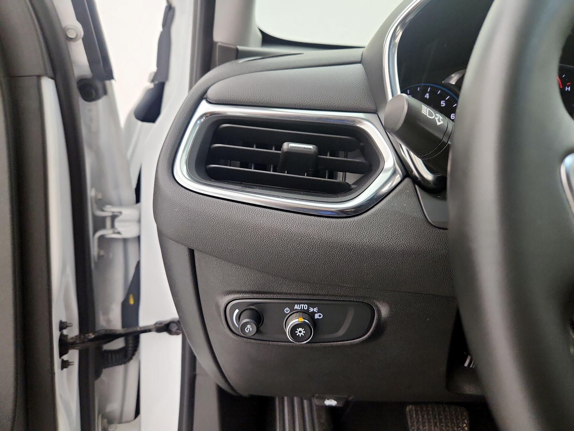 Thumbnail: 2024 Chevrolet Equinox - 13