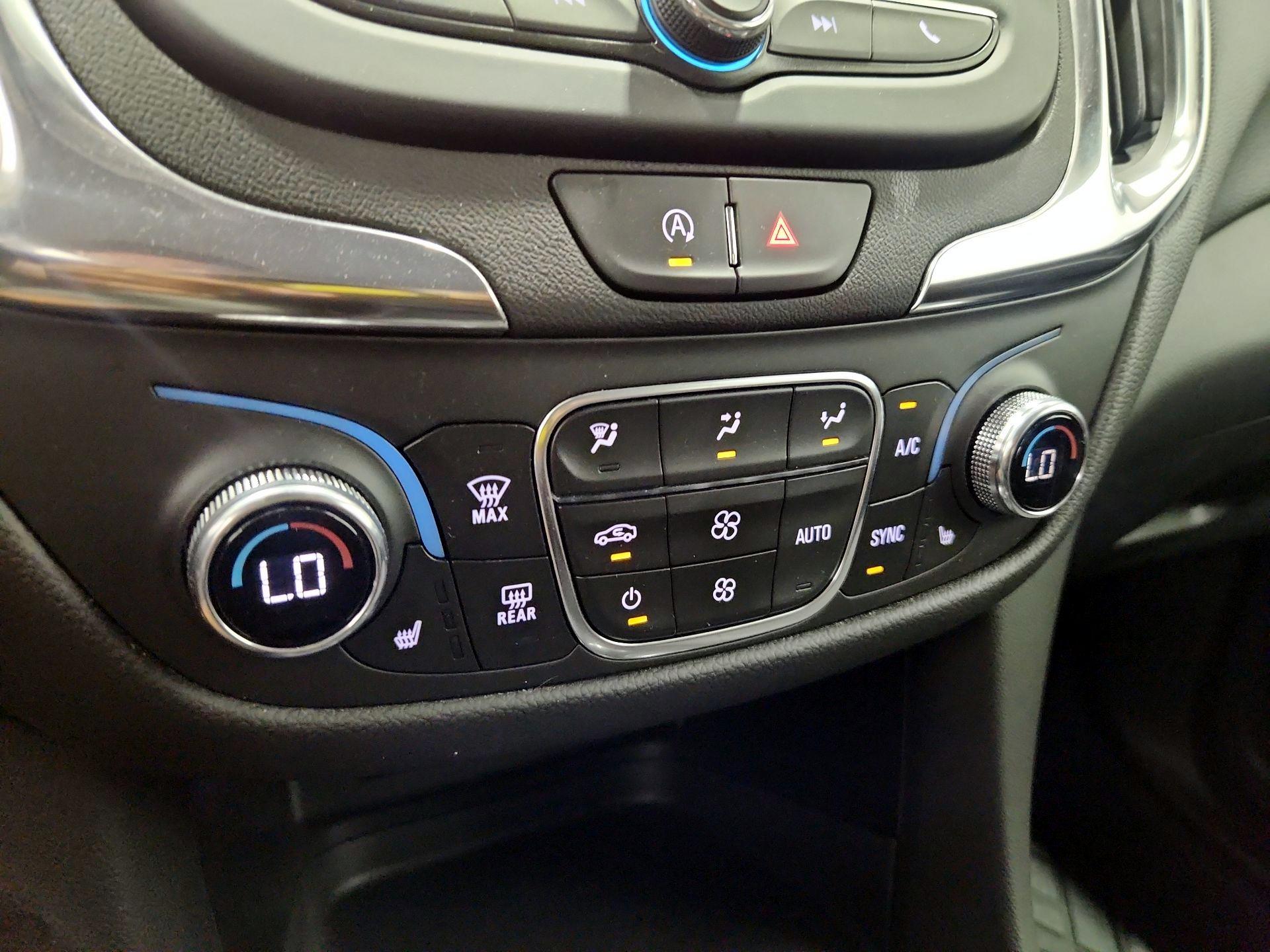 Thumbnail: 2023 Chevrolet Equinox - 16