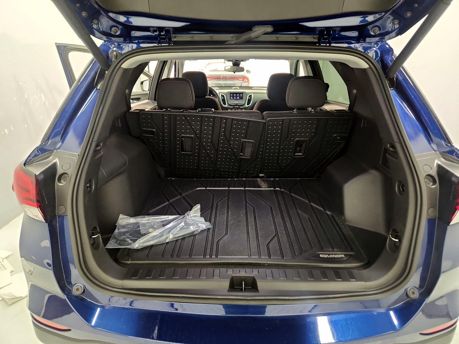 Thumbnail: 2023 Chevrolet Equinox - 20