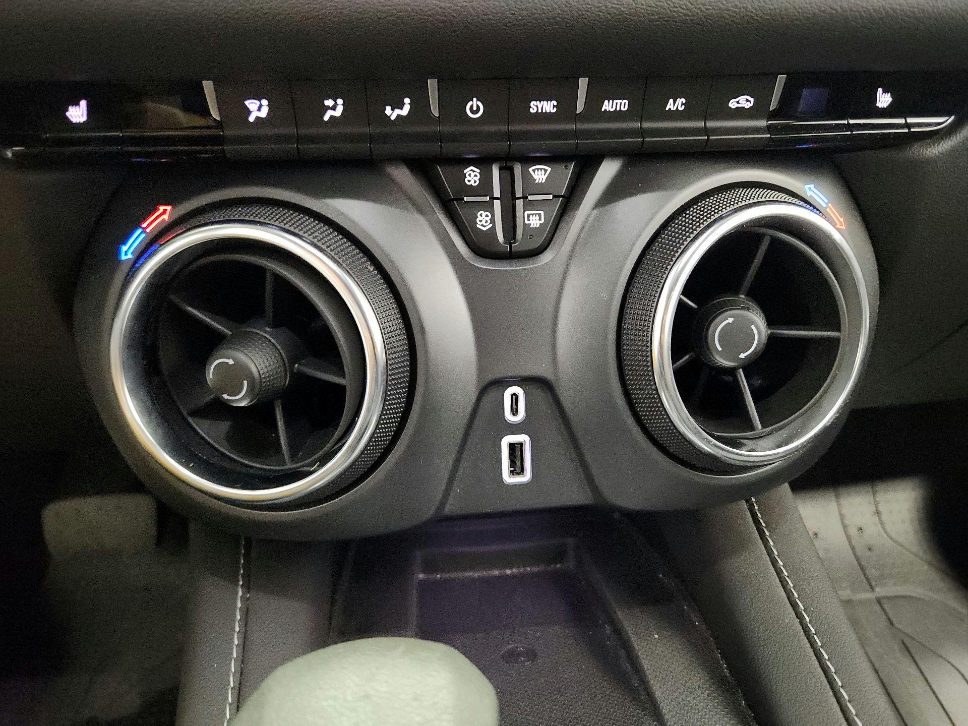 Thumbnail: 2024 Chevrolet Blazer - 16