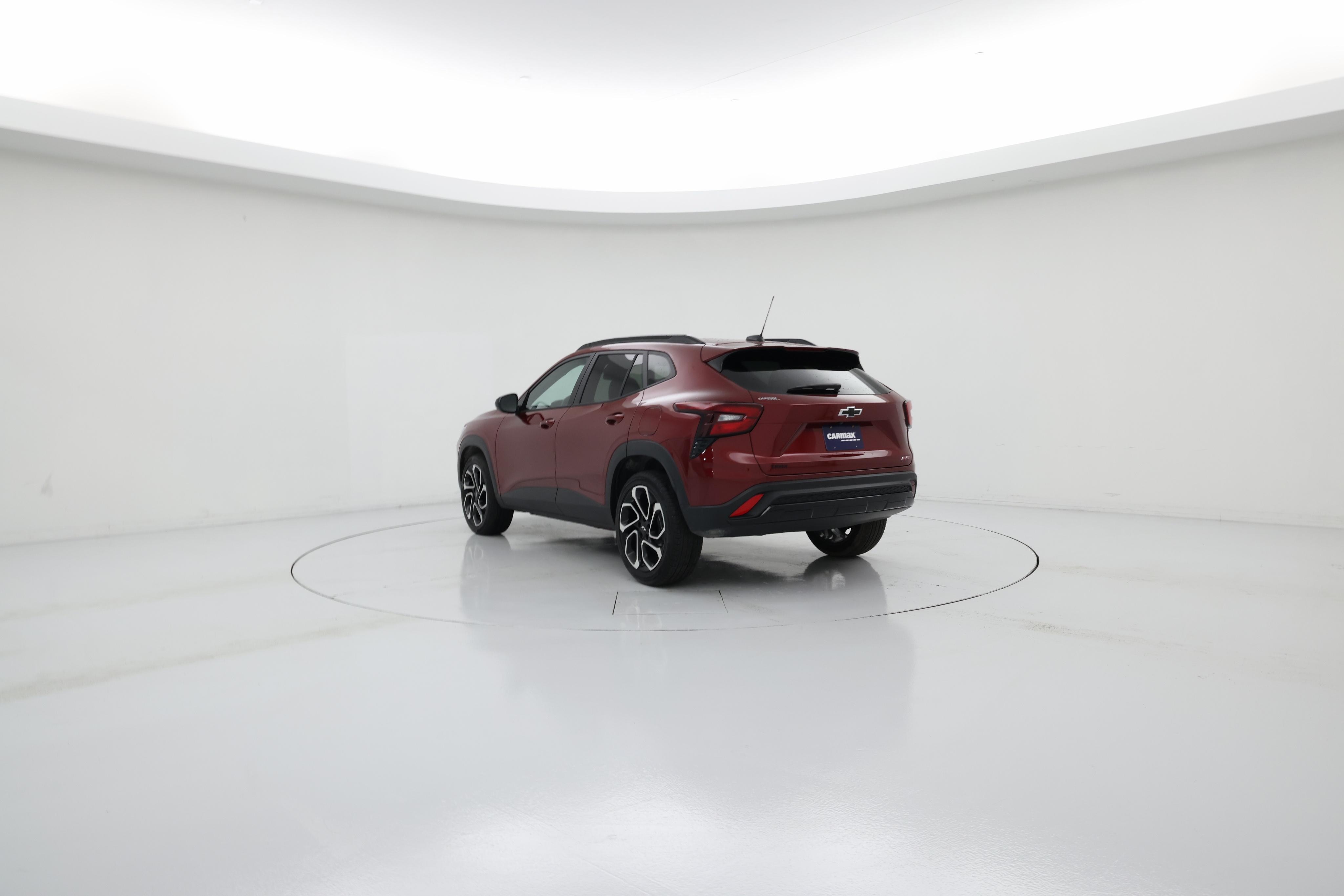 Thumbnail: 2025 Chevrolet Trax - 2