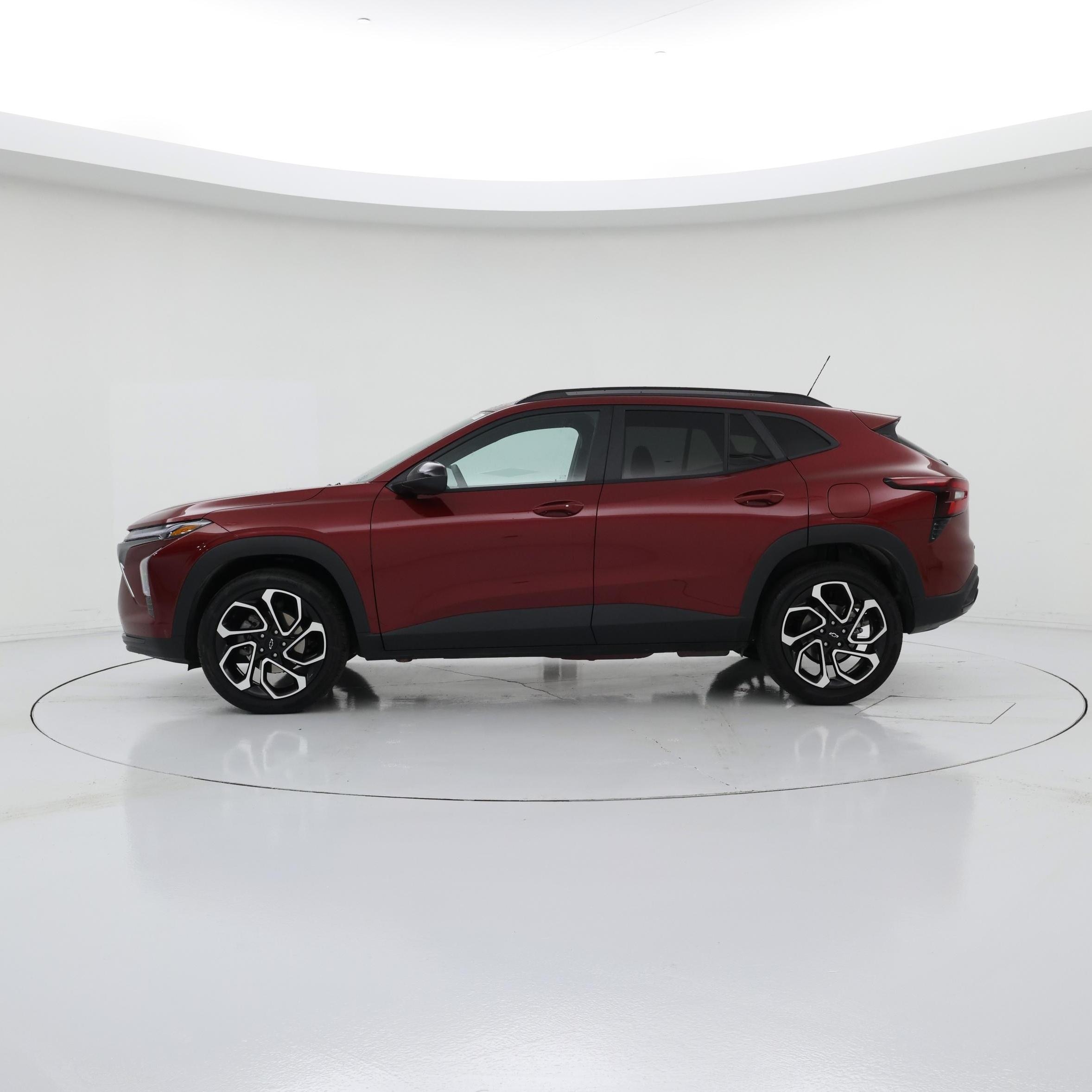 Thumbnail: 2025 Chevrolet Trax - 3