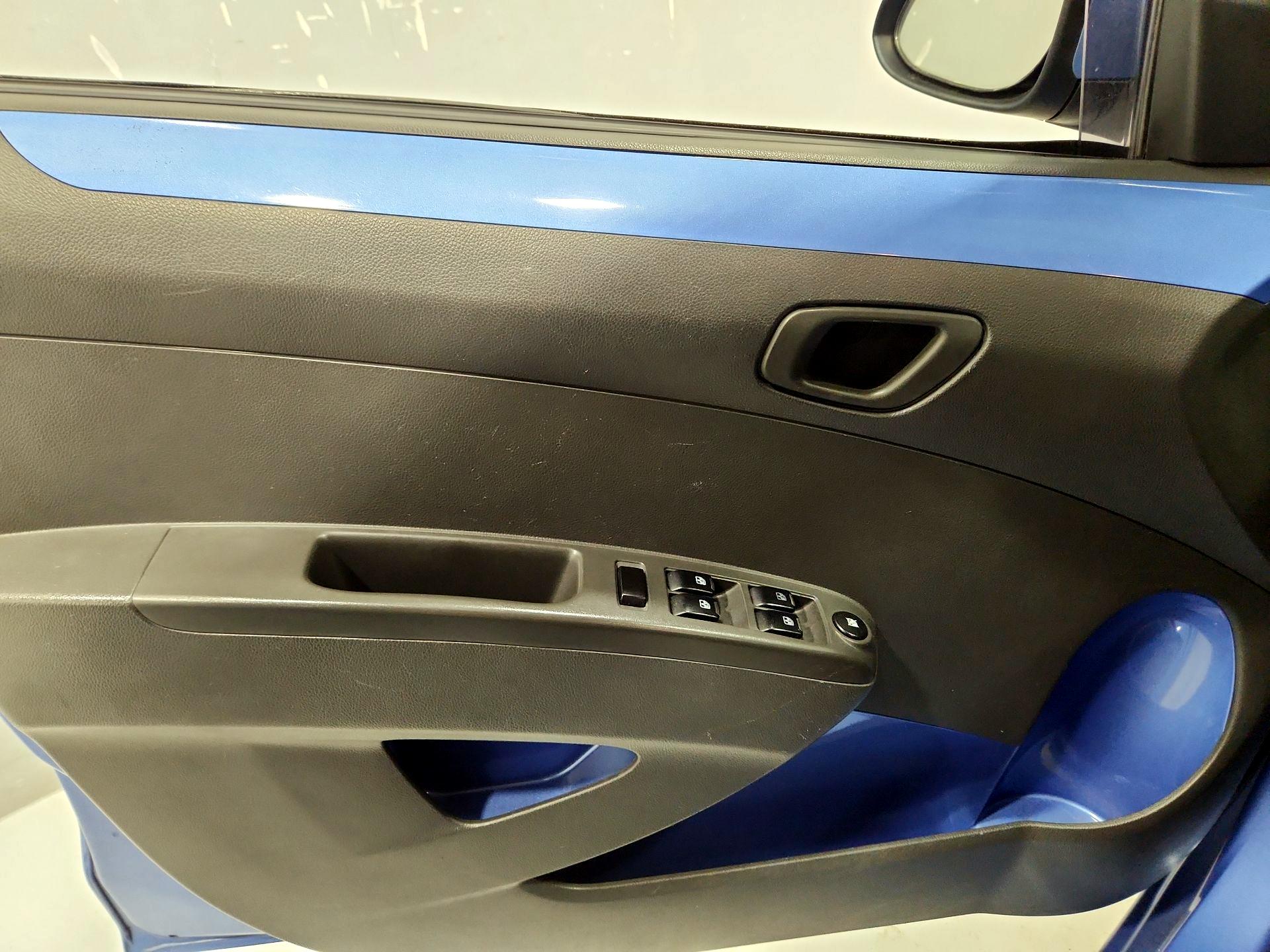 Thumbnail: 2015 Chevrolet Spark - 12