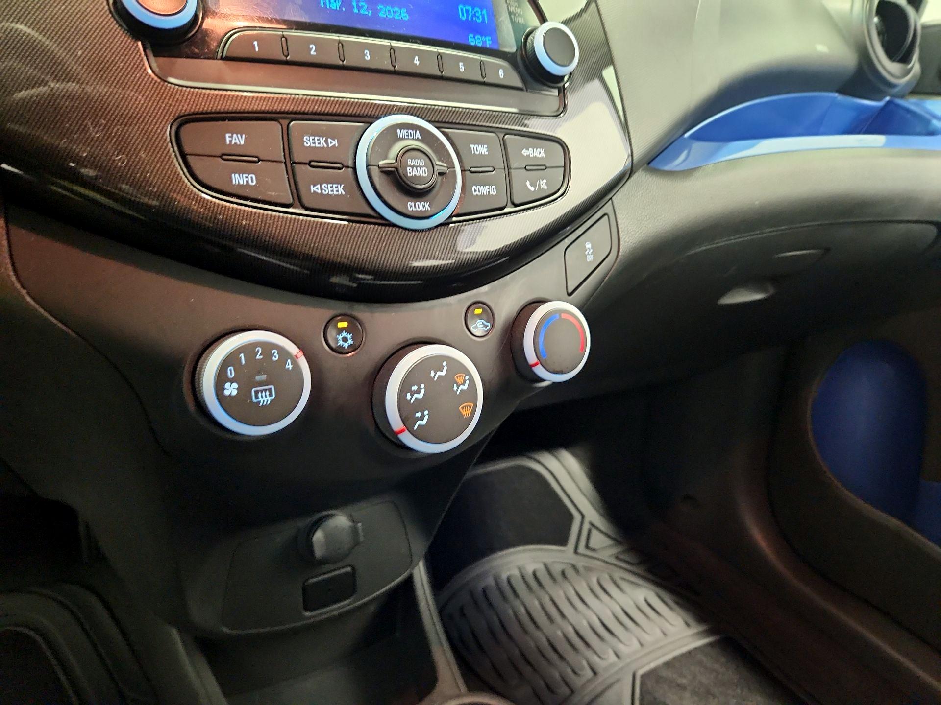 Thumbnail: 2015 Chevrolet Spark - 15