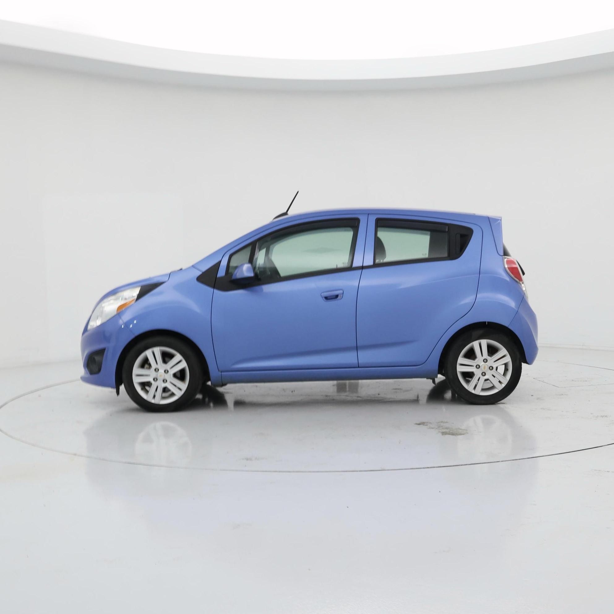 Thumbnail: 2015 Chevrolet Spark - 3