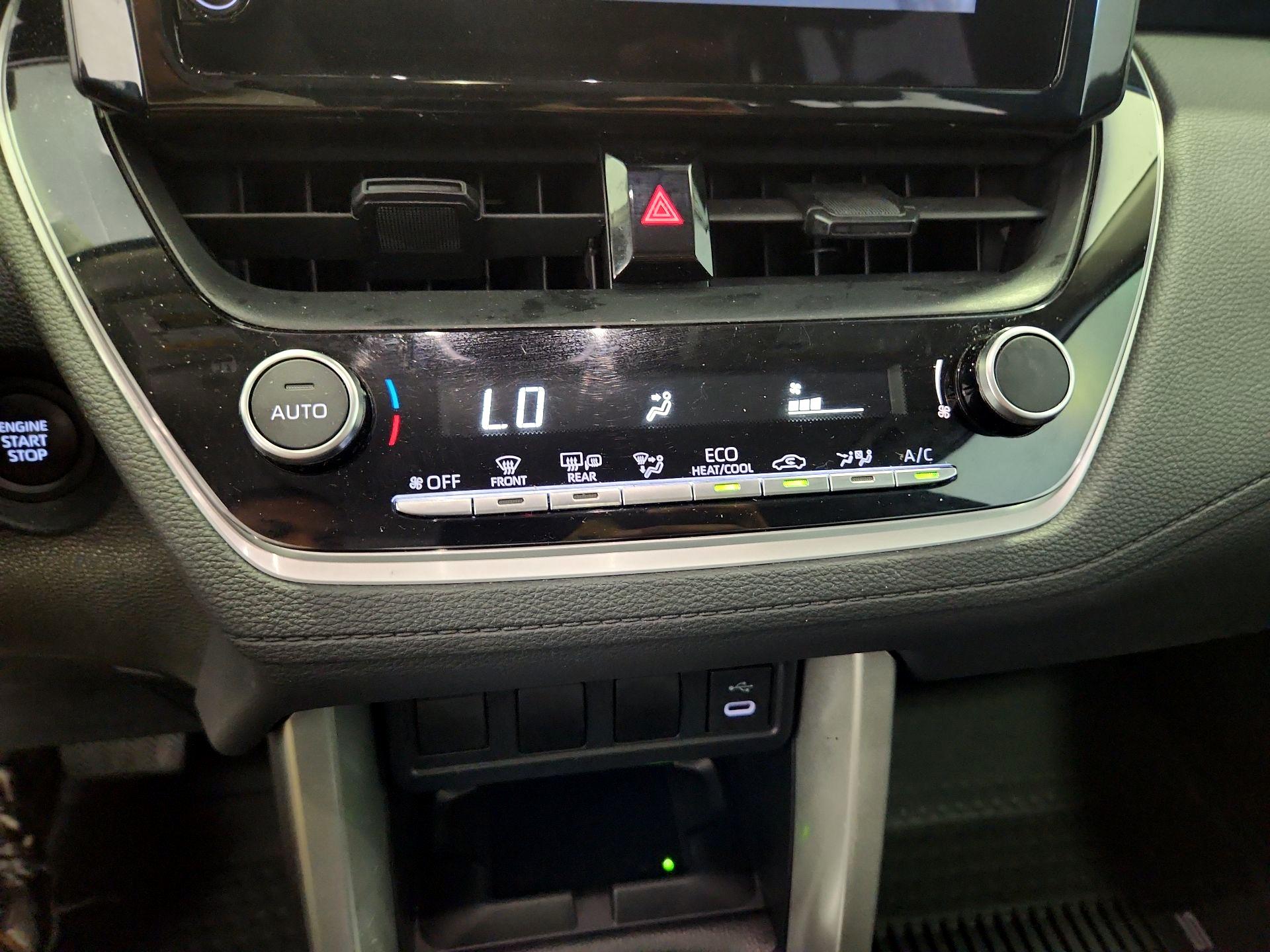 Thumbnail: 2024 Toyota Corolla Cross - 16