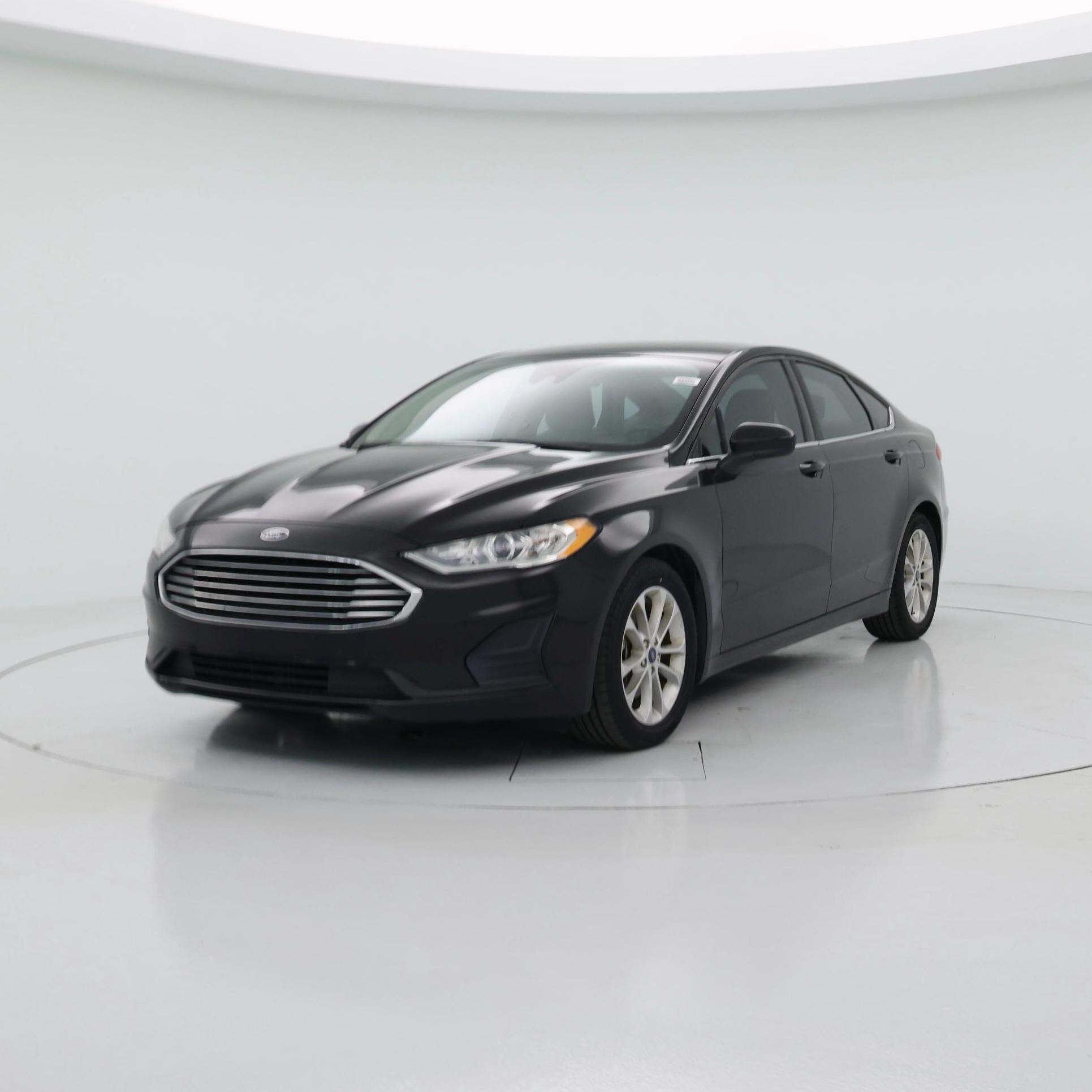 Thumbnail: 2019 Ford Fusion - 4