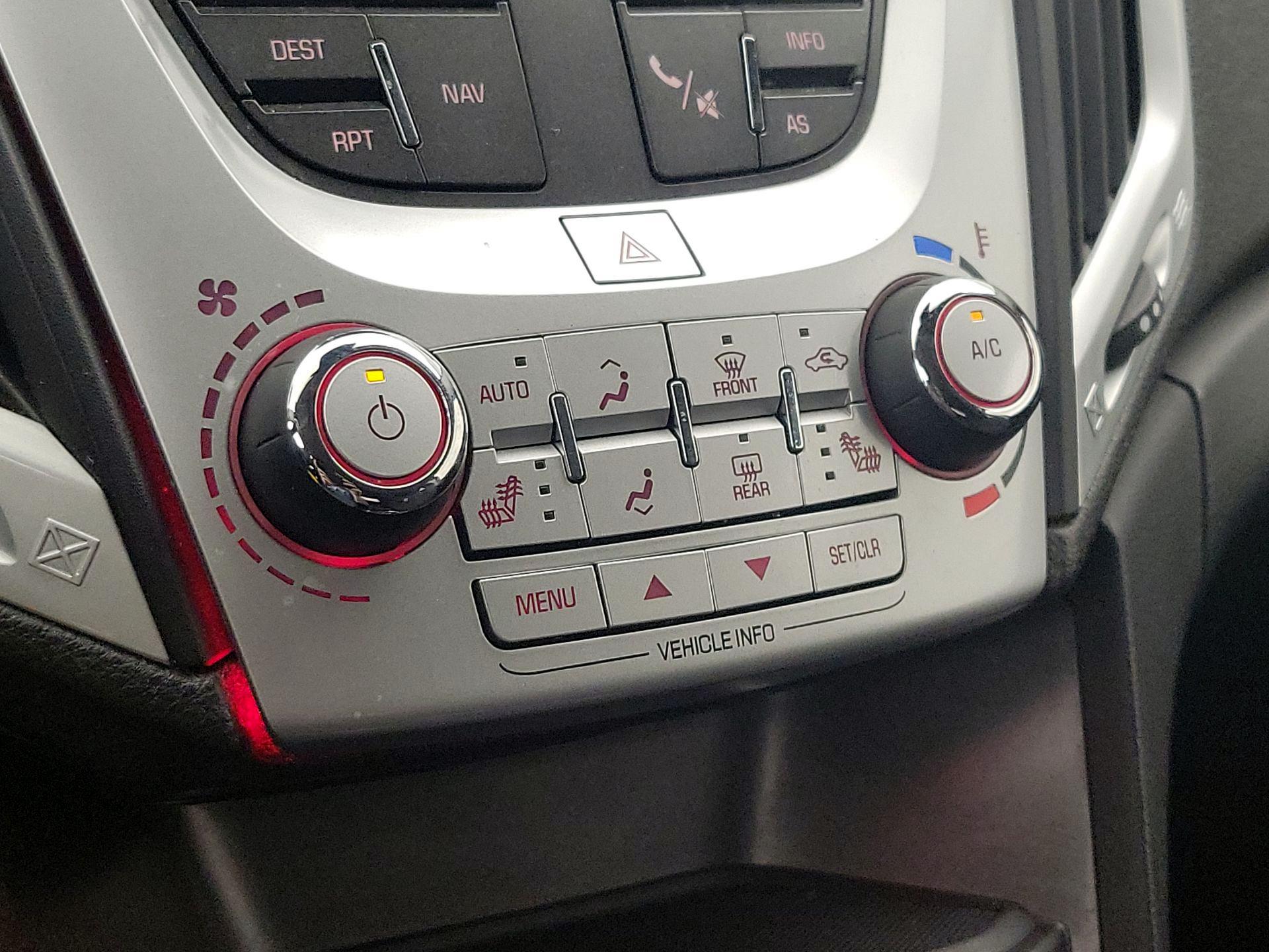 Thumbnail: 2017 GMC Terrain - 16