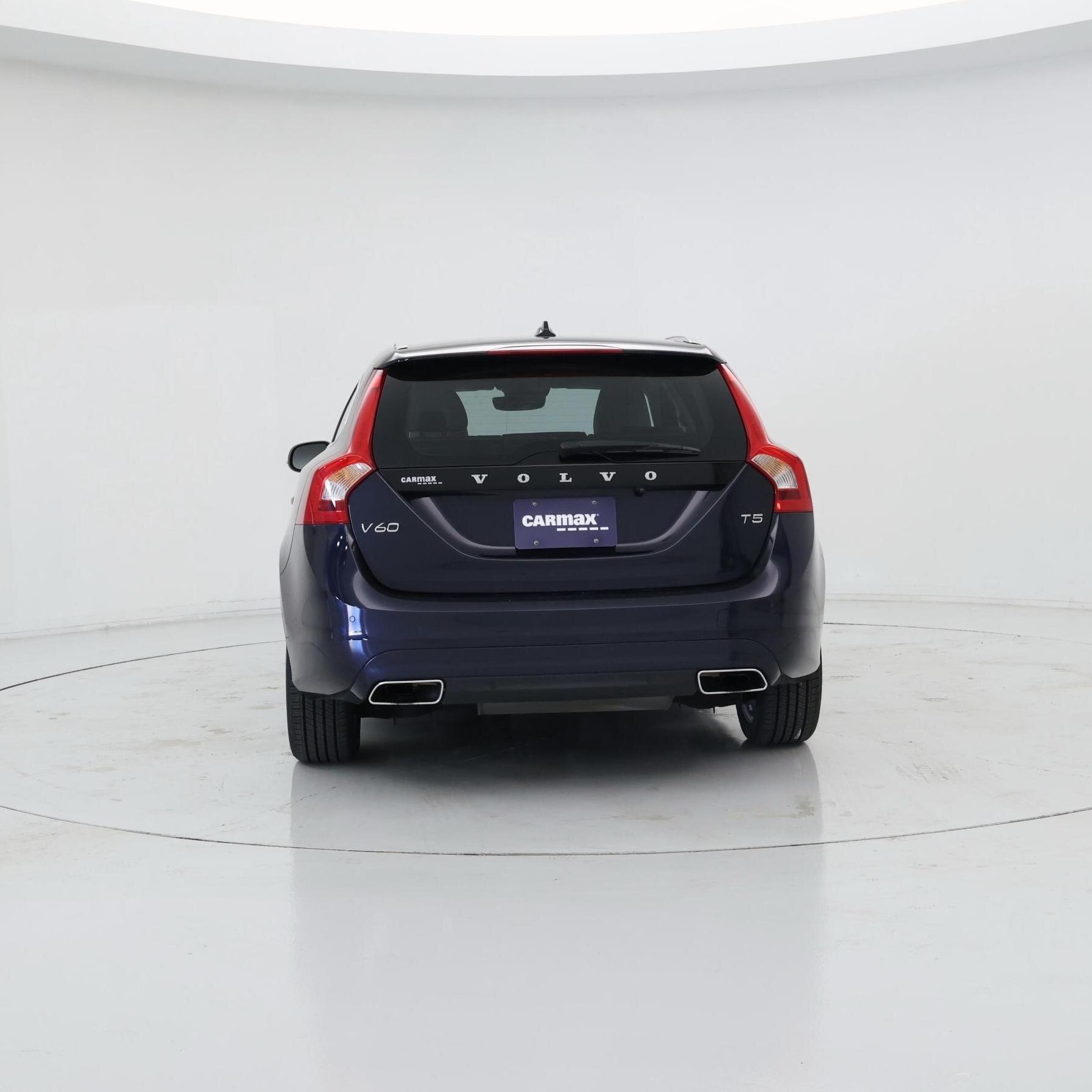 Thumbnail: 2017 Volvo V60 - 6