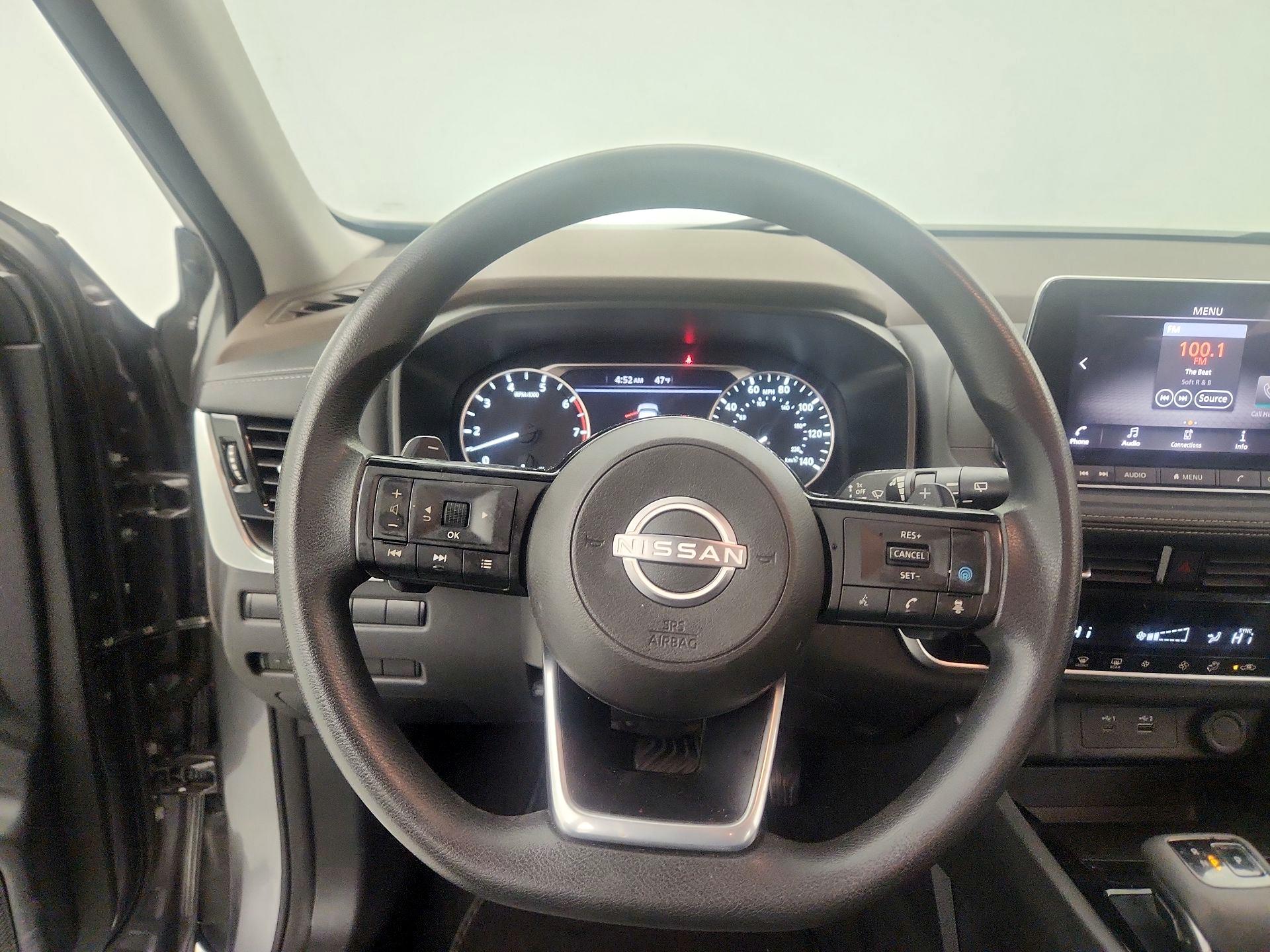 Thumbnail: 2022 Nissan Rogue - 10