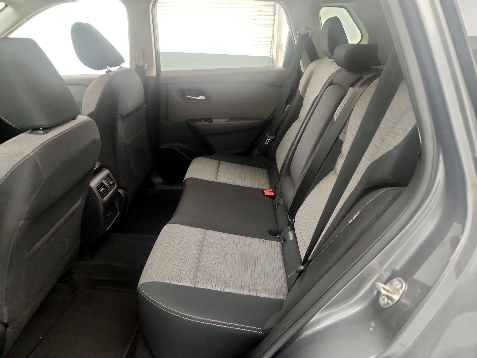 Thumbnail: 2022 Nissan Rogue - 19