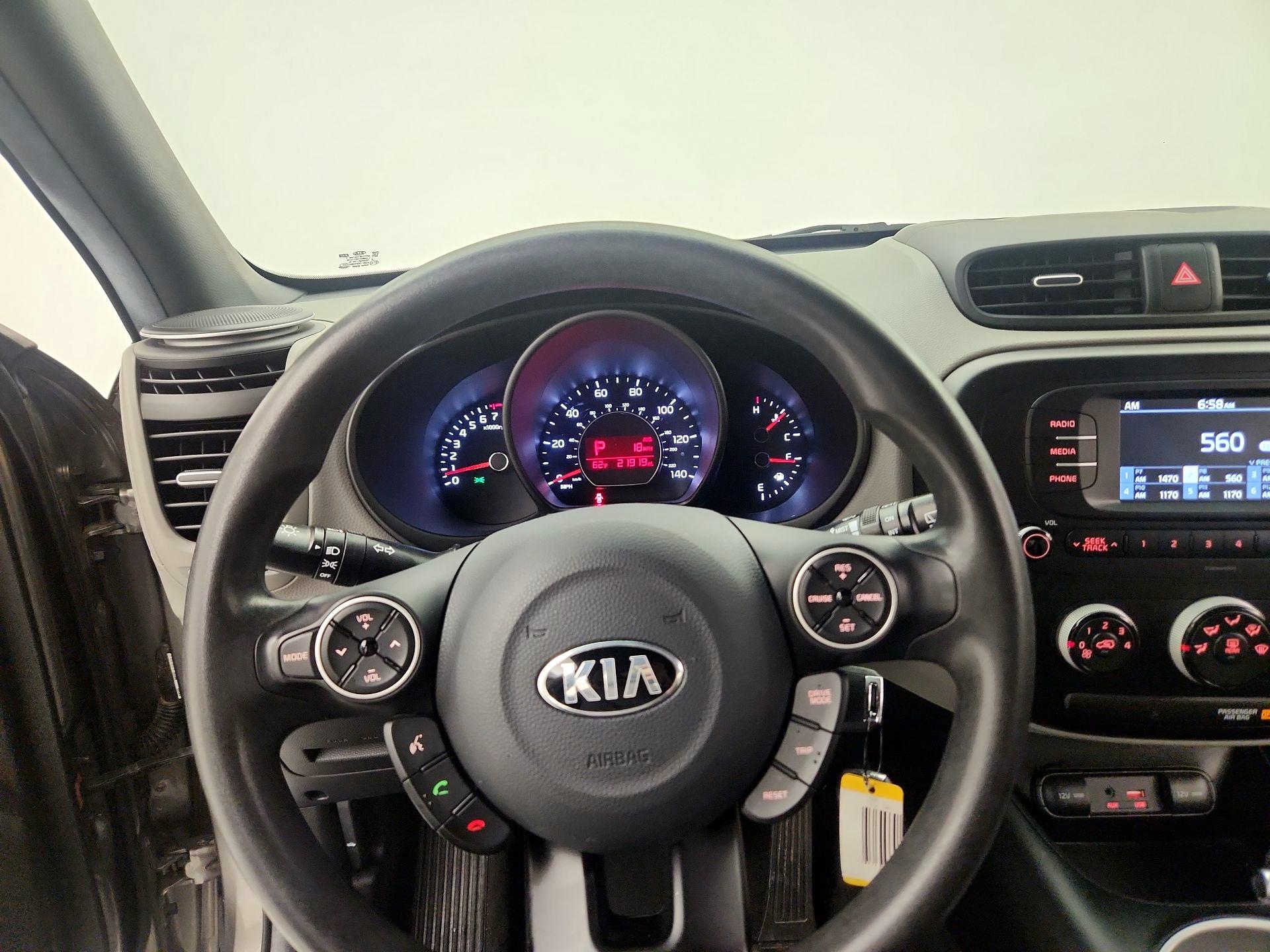 Thumbnail: 2018 Kia Soul - 10