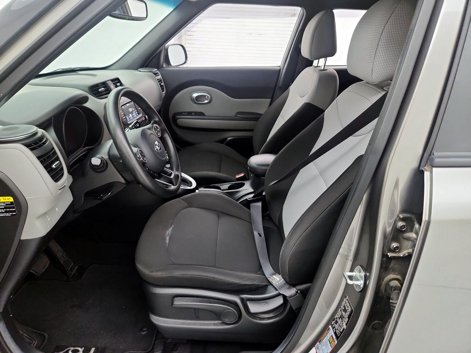 Thumbnail: 2018 Kia Soul - 11