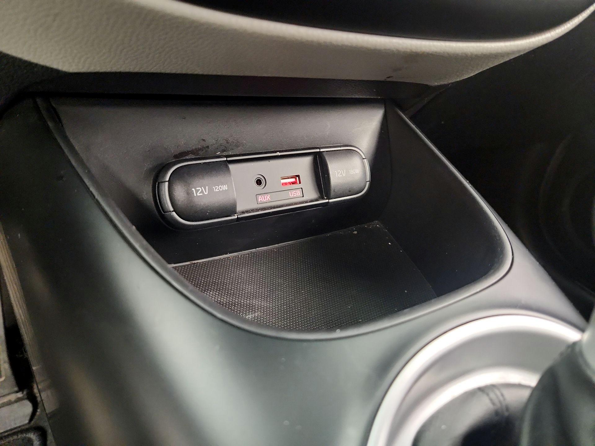 Thumbnail: 2018 Kia Soul - 17