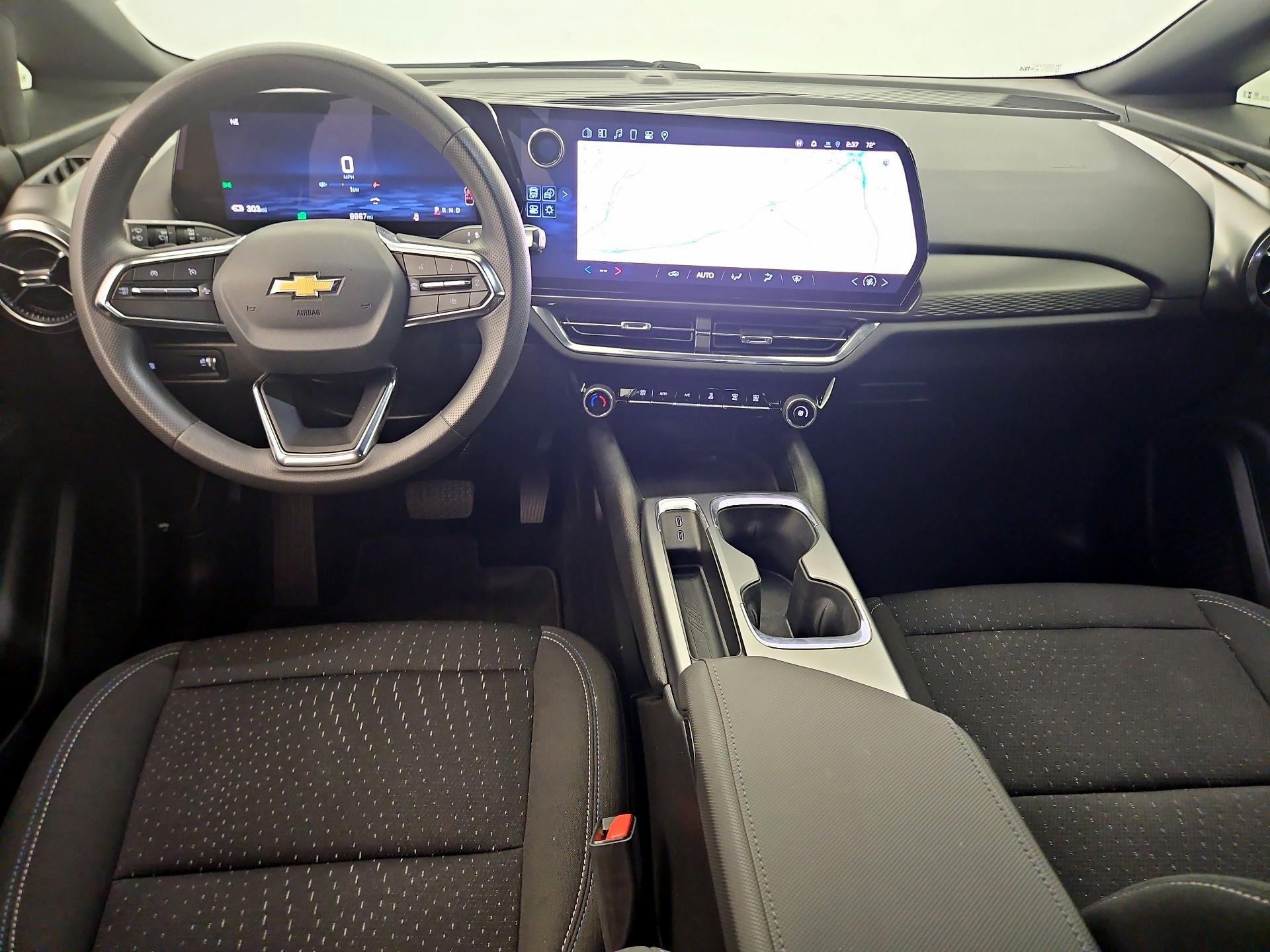 Thumbnail: 2025 Chevrolet Equinox - 9