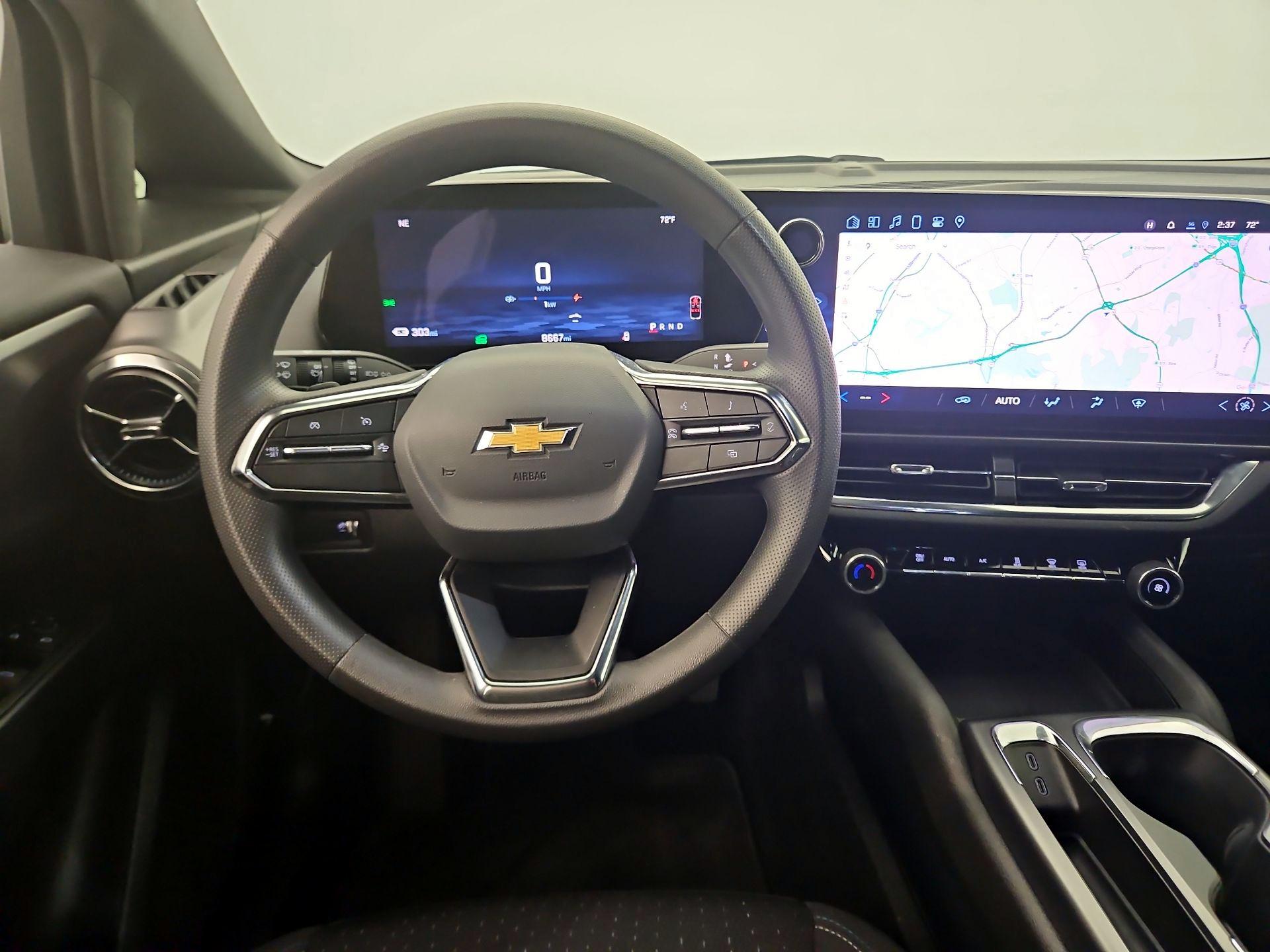 Thumbnail: 2025 Chevrolet Equinox - 10