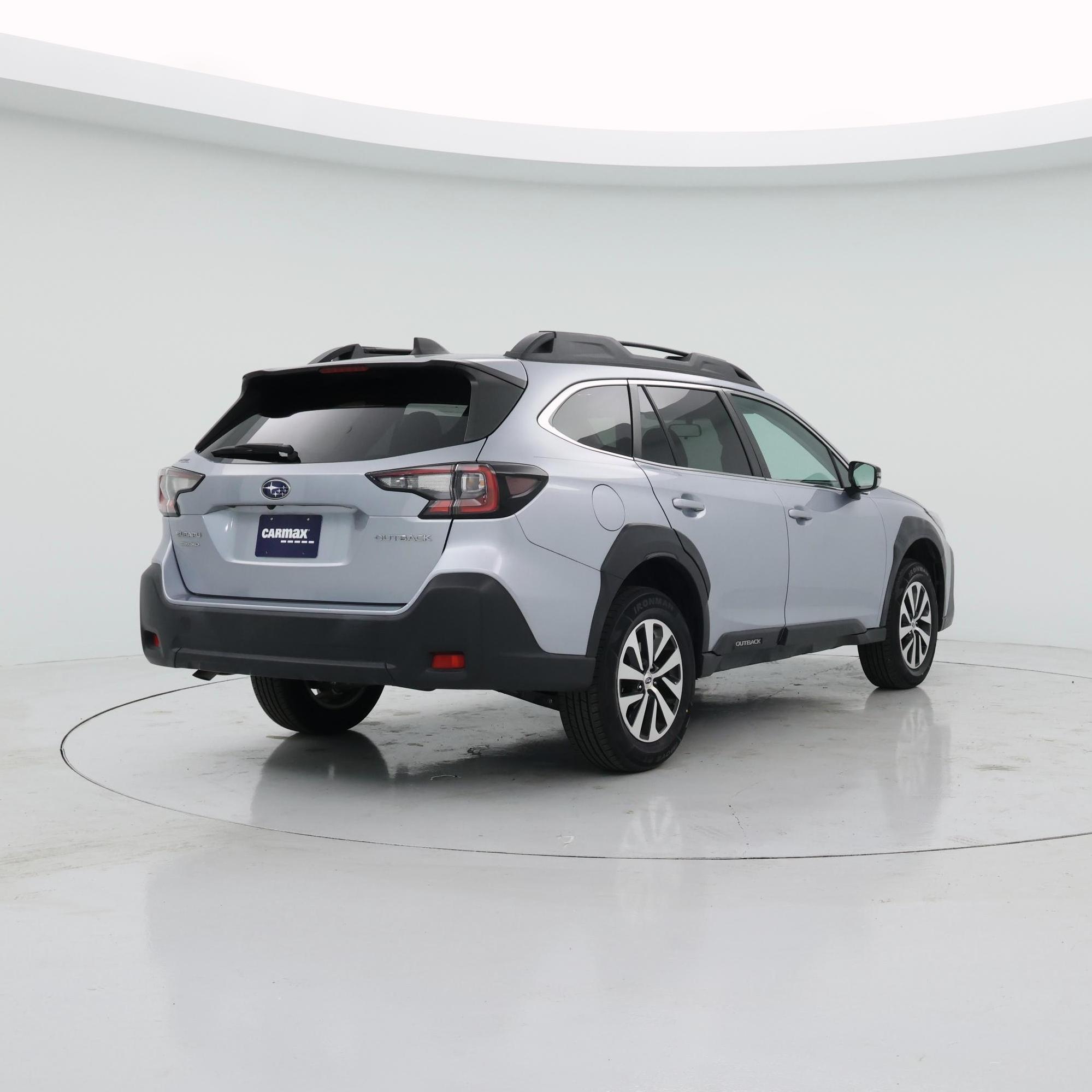 Thumbnail: 2023 Subaru Outback - 8