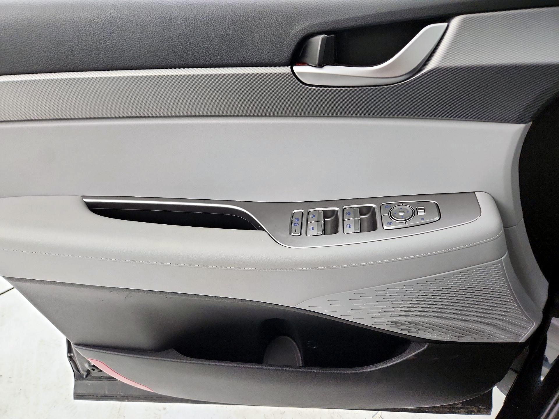 Thumbnail: 2020 Hyundai Palisade - 12