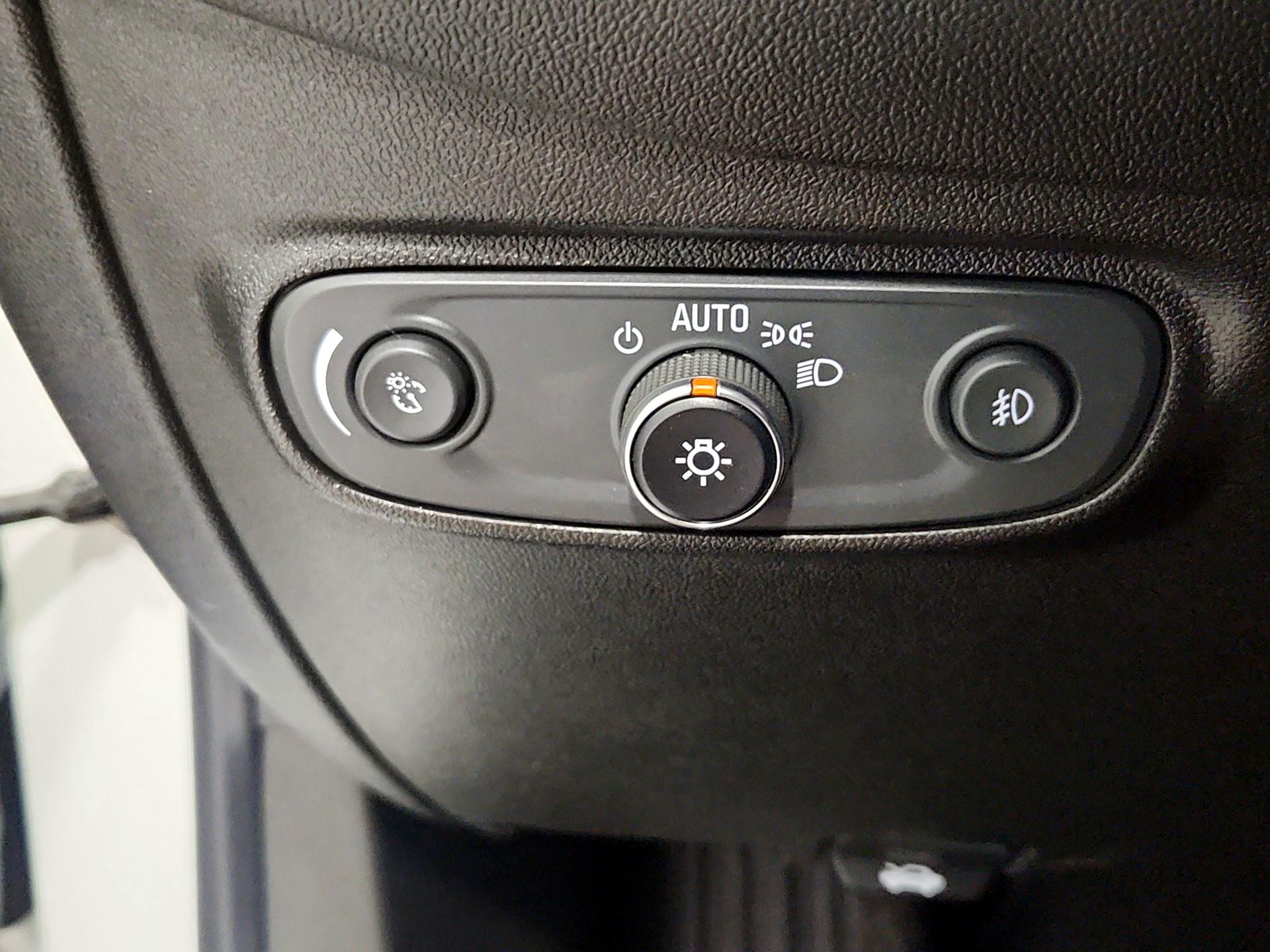 Thumbnail: 2021 Chevrolet Equinox - 13