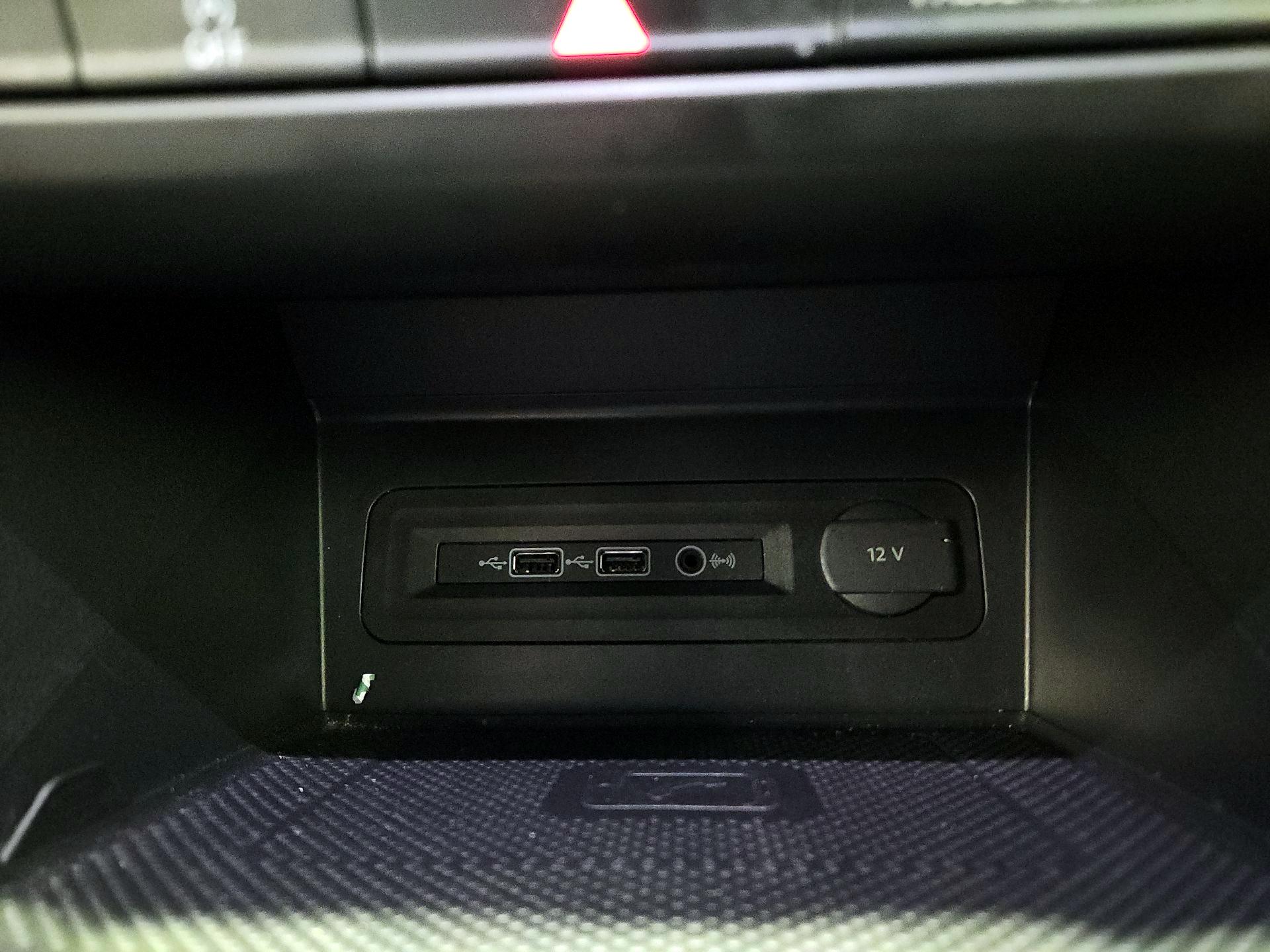 Thumbnail: 2020 Volkswagen Atlas - 18