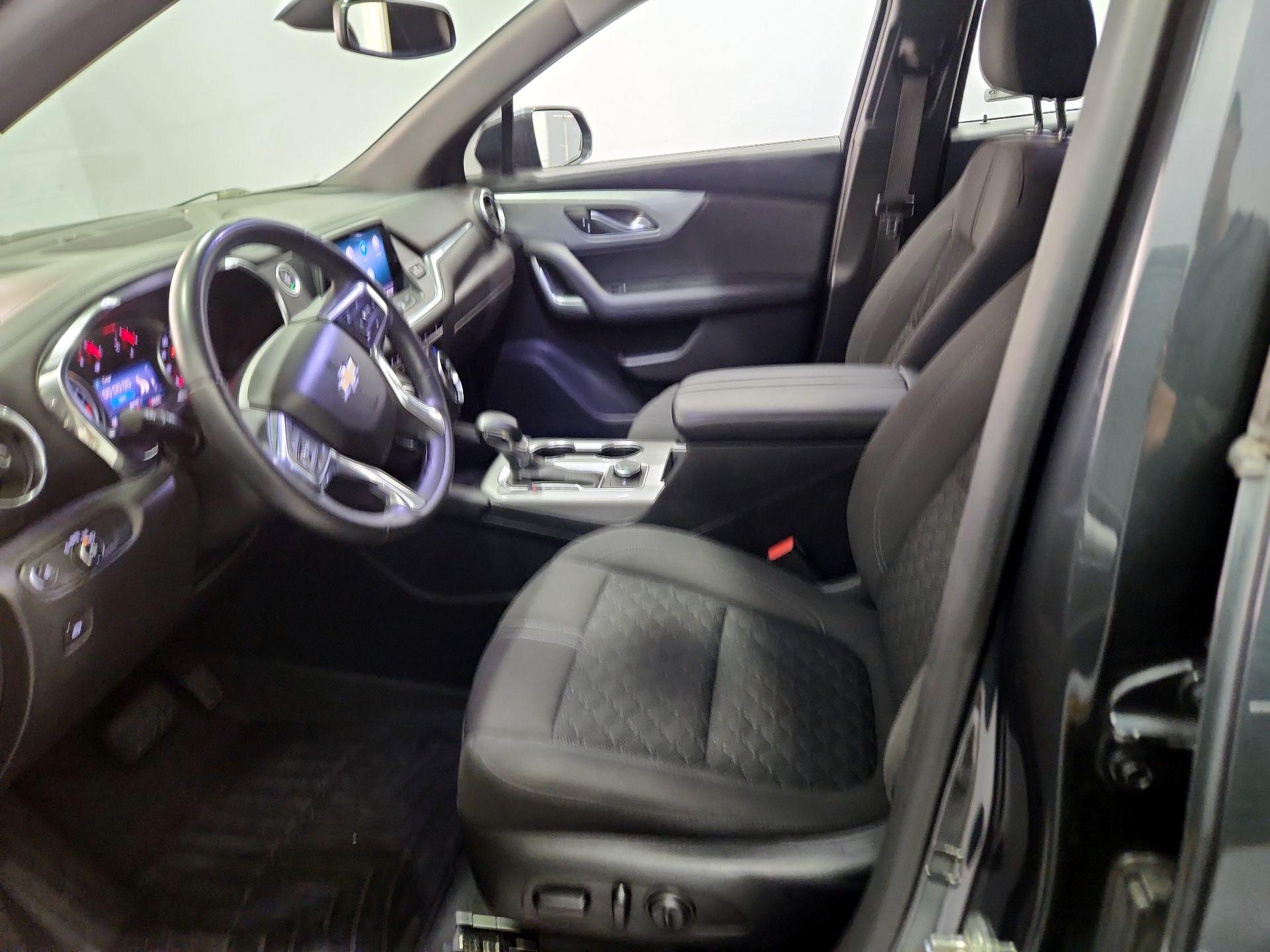 Thumbnail: 2019 Chevrolet Blazer - 11