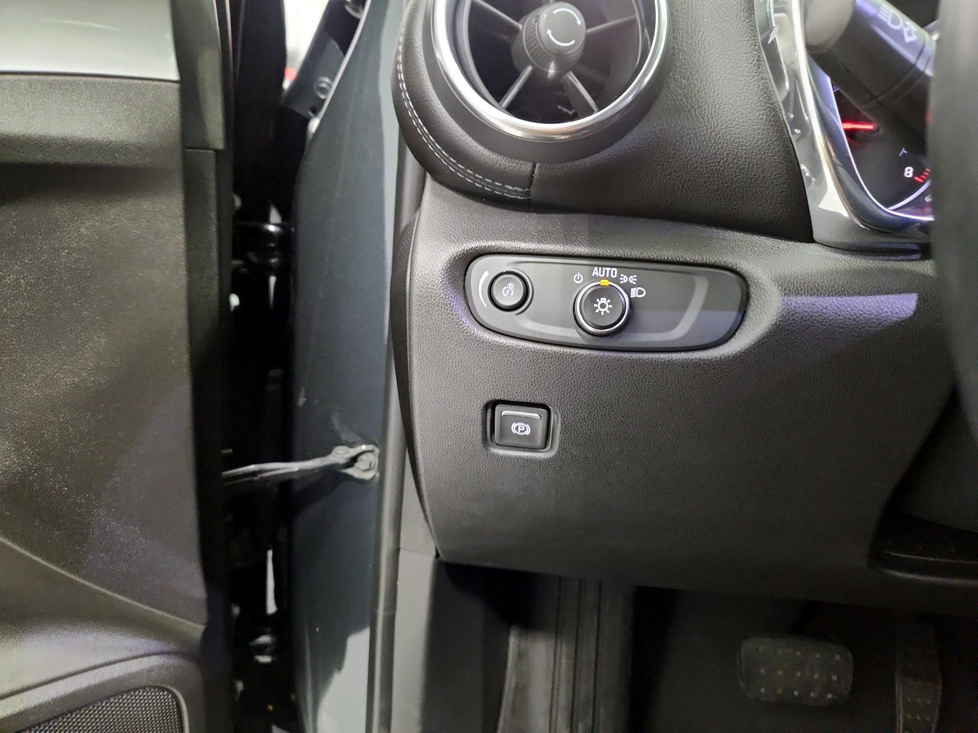 Thumbnail: 2019 Chevrolet Blazer - 13