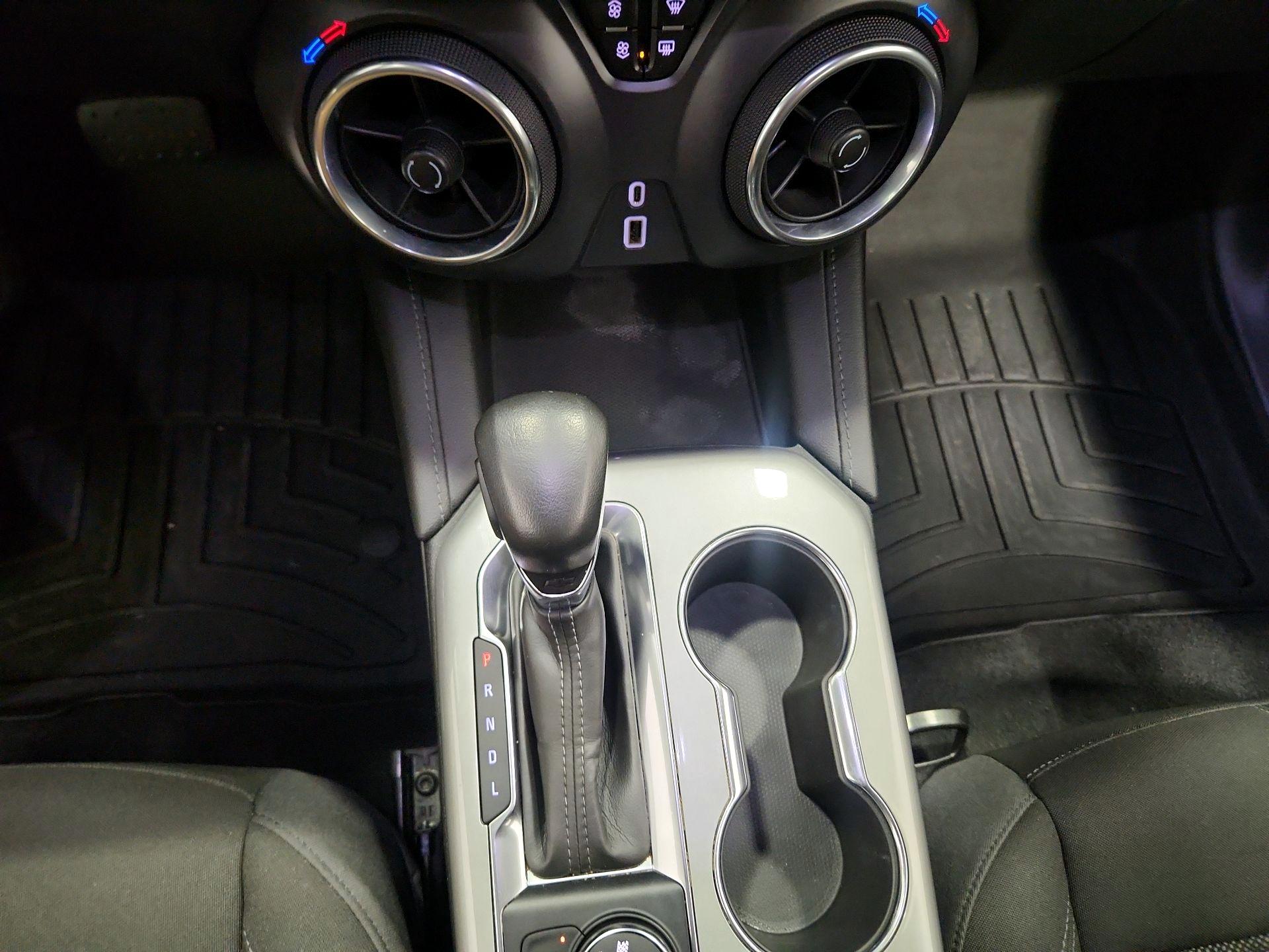 Thumbnail: 2019 Chevrolet Blazer - 17