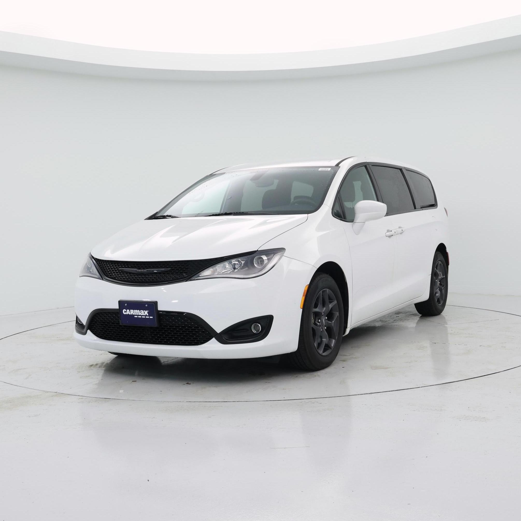 Thumbnail: 2020 Chrysler Pacifica - 4