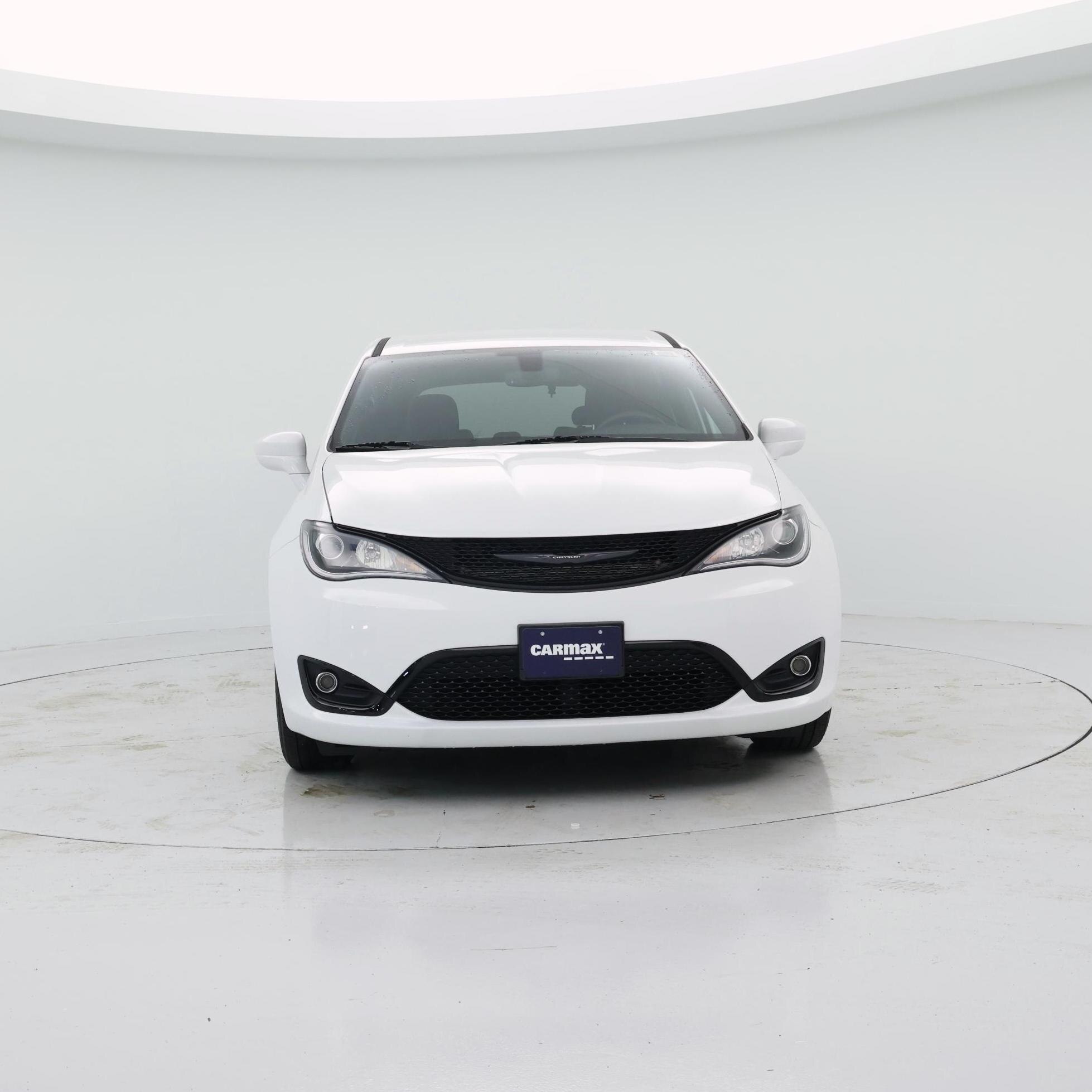 Thumbnail: 2020 Chrysler Pacifica - 5