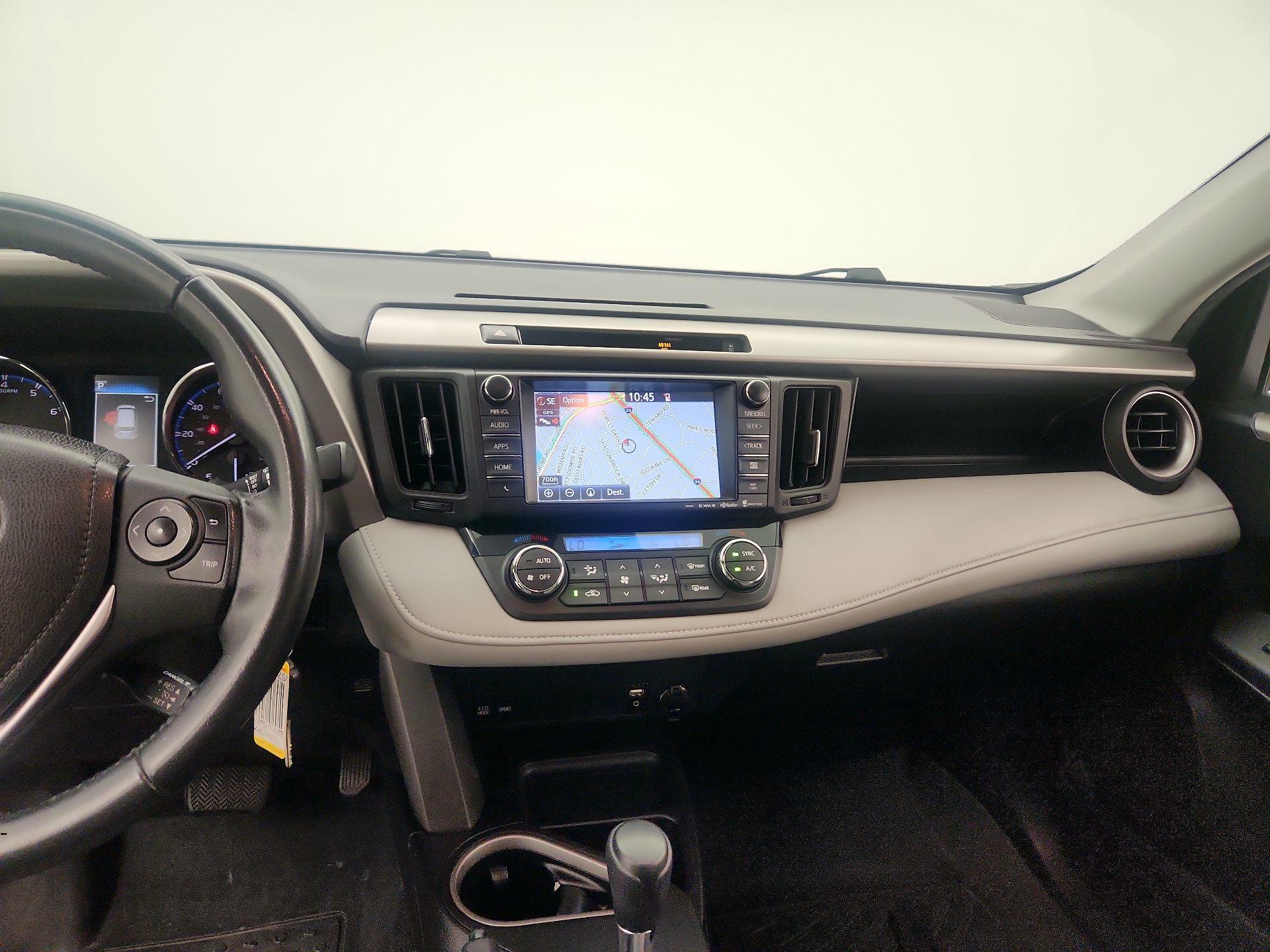 Thumbnail: 2016 Toyota RAV4 - 9