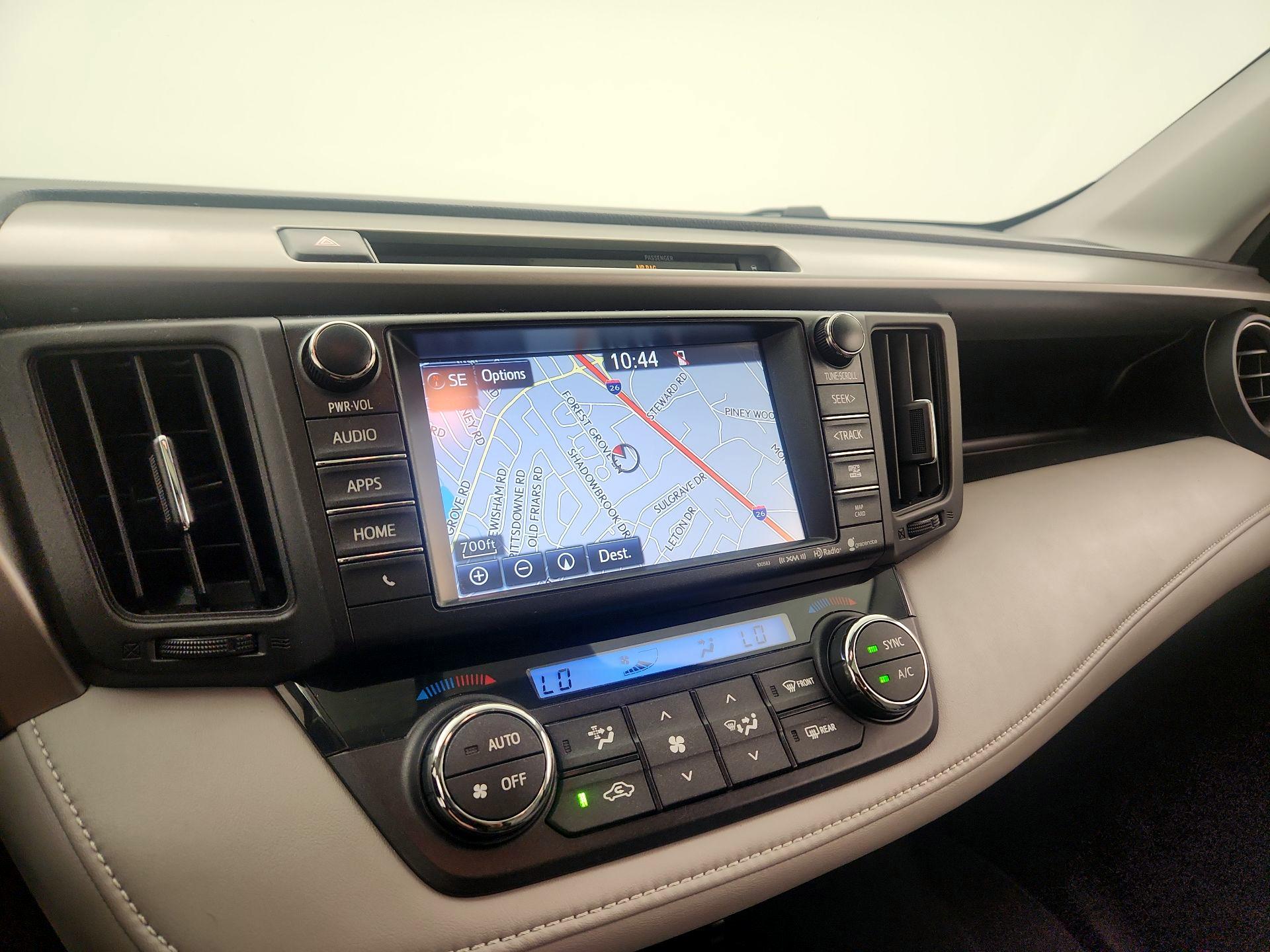 Thumbnail: 2016 Toyota RAV4 - 14