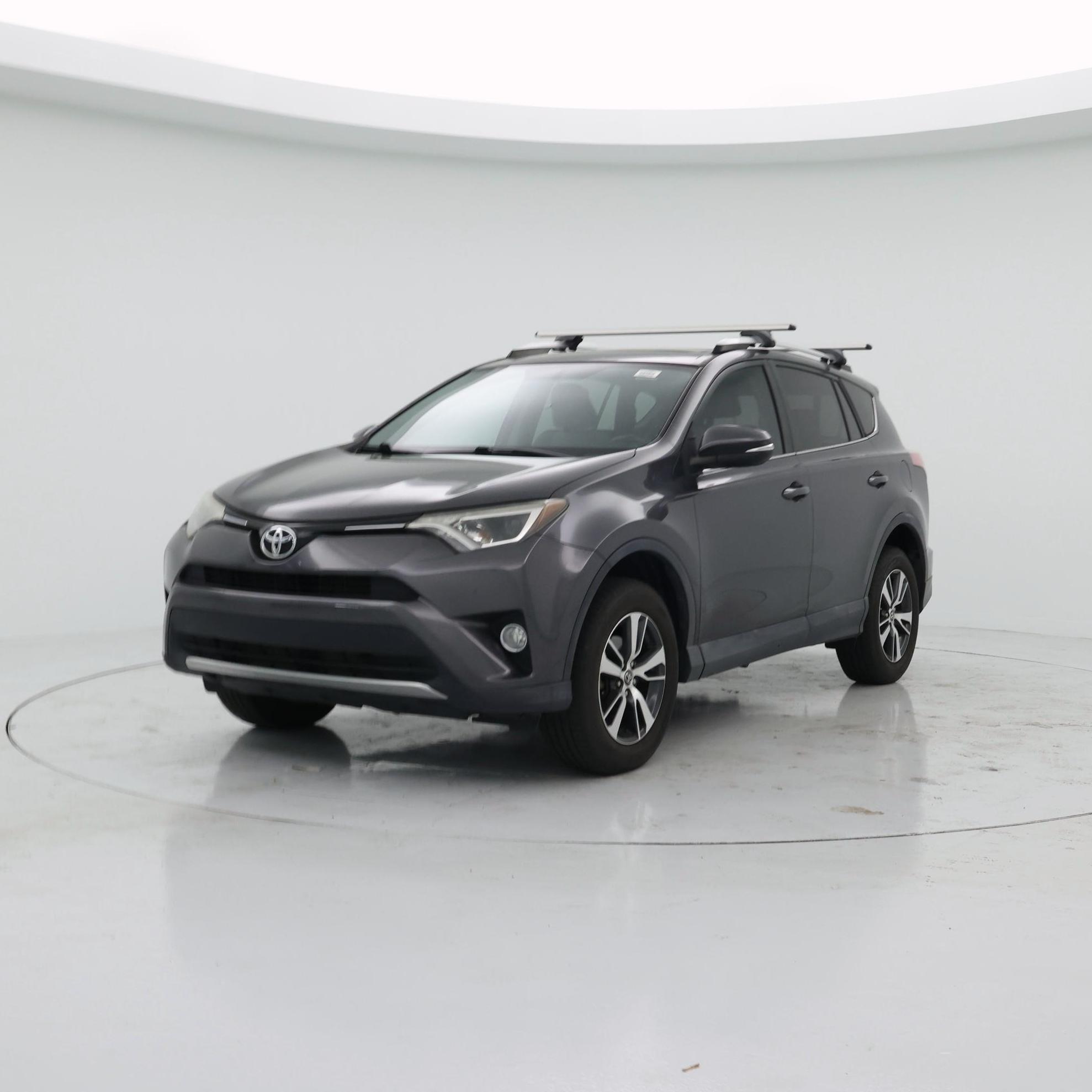 Thumbnail: 2016 Toyota RAV4 - 4