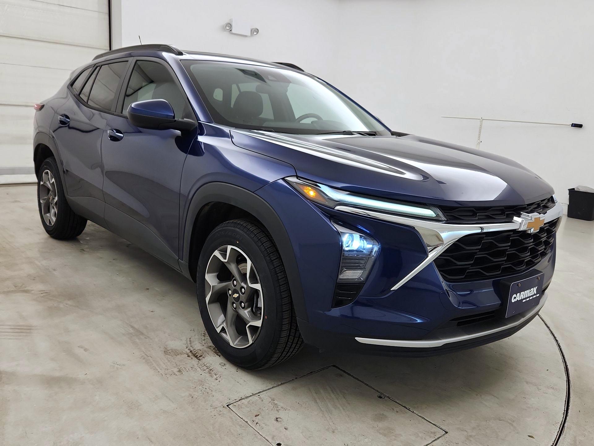 Thumbnail: 2024 Chevrolet Trax - 1