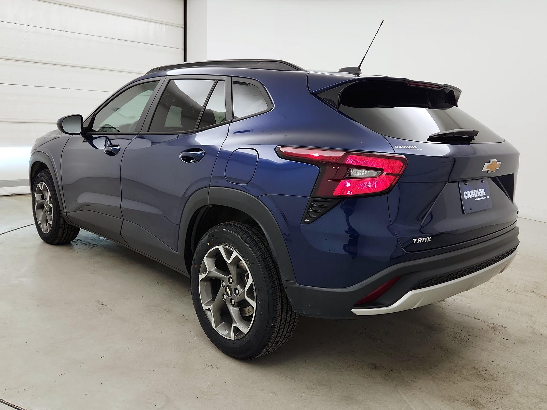 Thumbnail: 2024 Chevrolet Trax - 7
