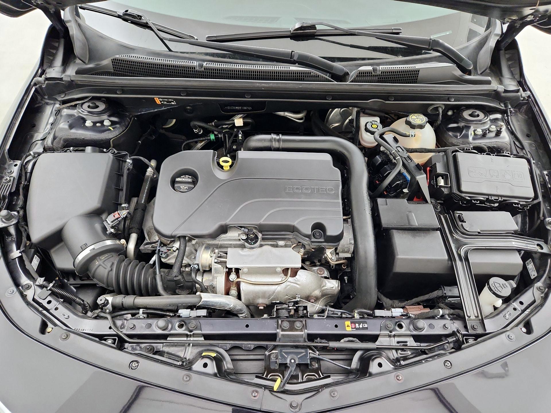 Thumbnail: 2022 Chevrolet Malibu - 19