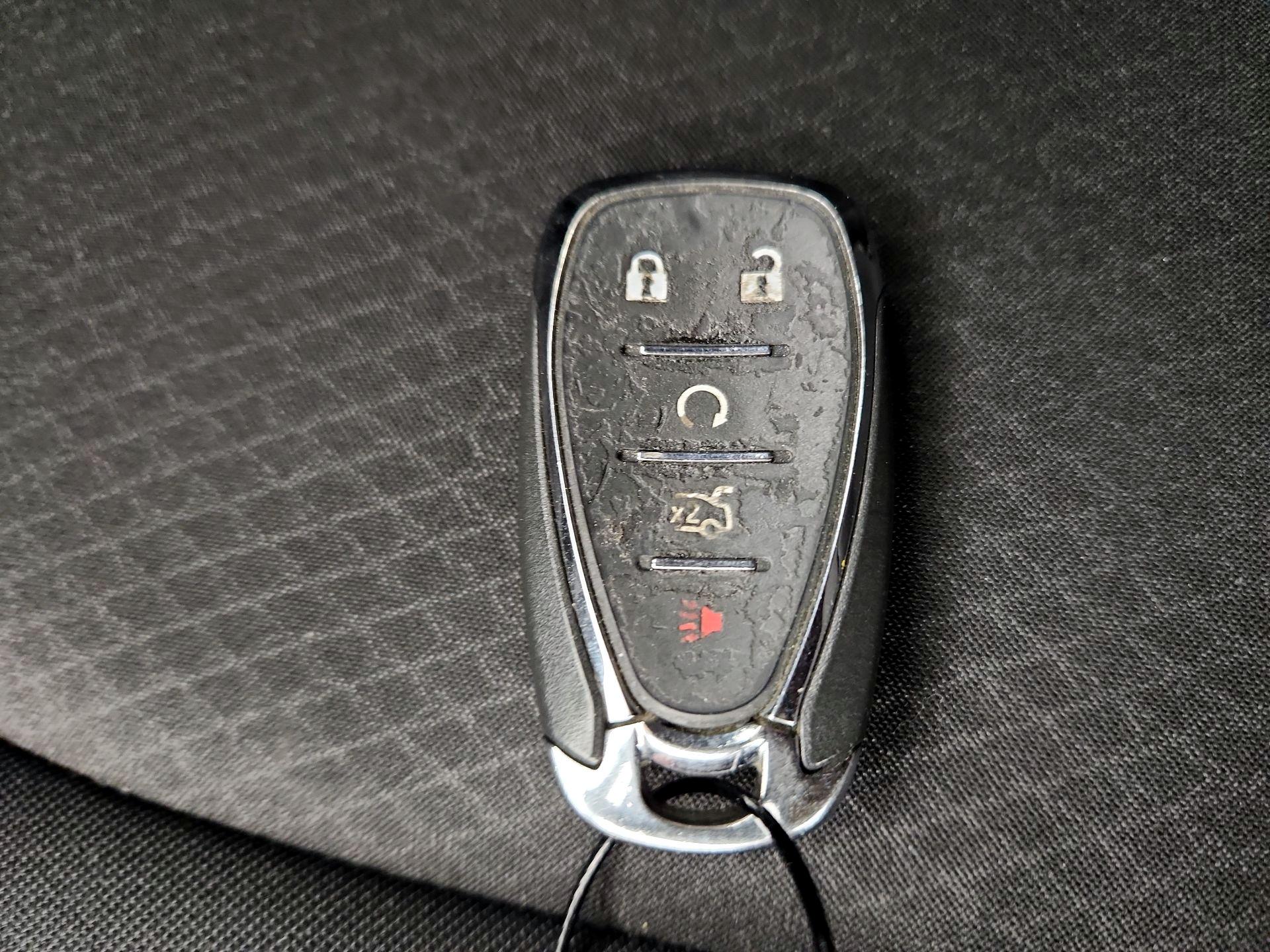 Thumbnail: 2022 Chevrolet Malibu - 20