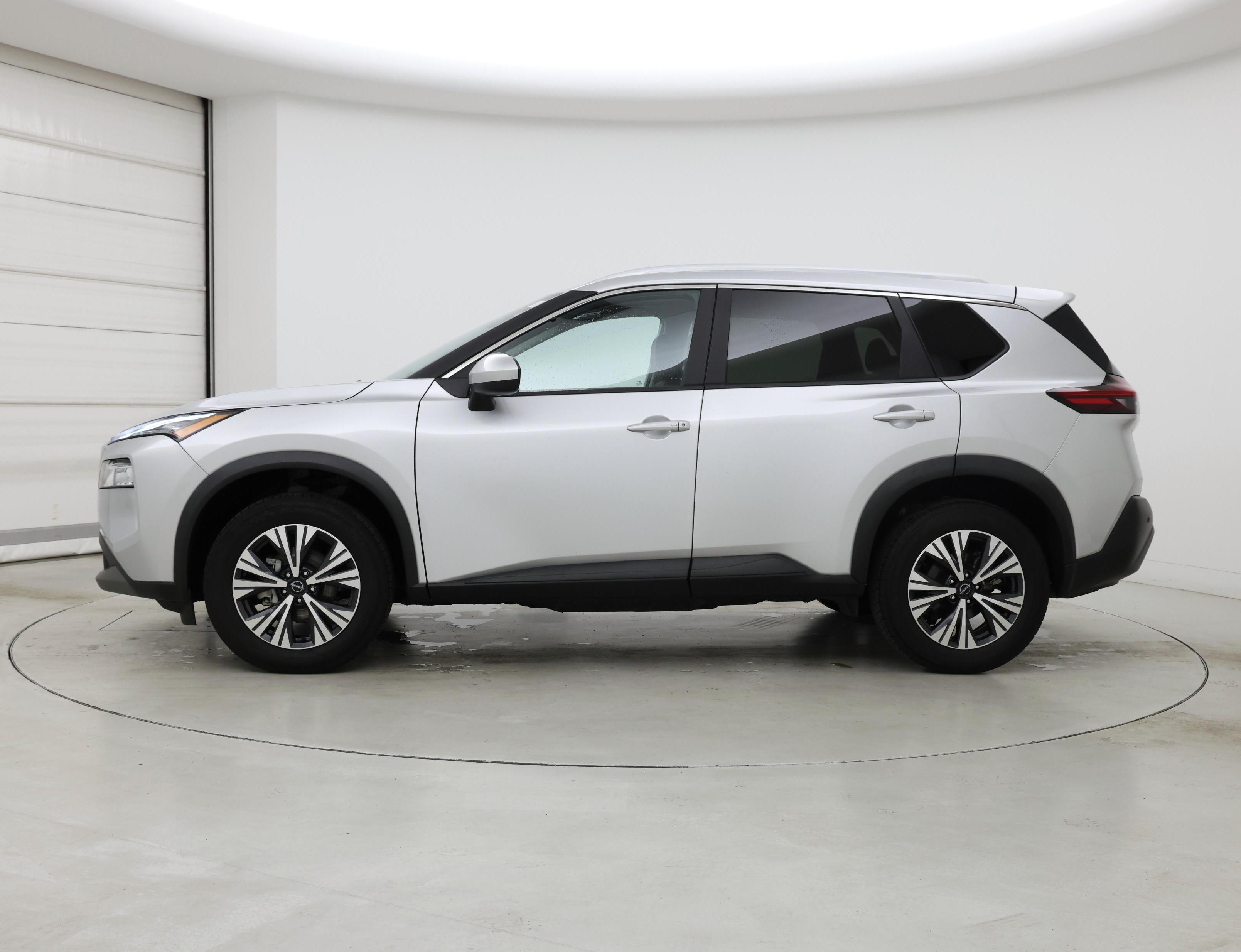 Thumbnail: 2023 Nissan Rogue - 3