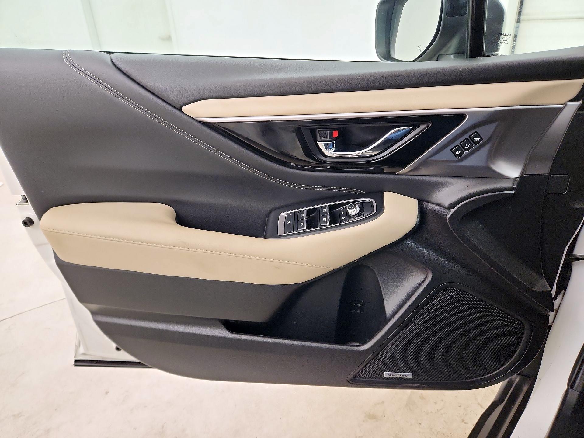 Thumbnail: 2022 Subaru Outback - 10