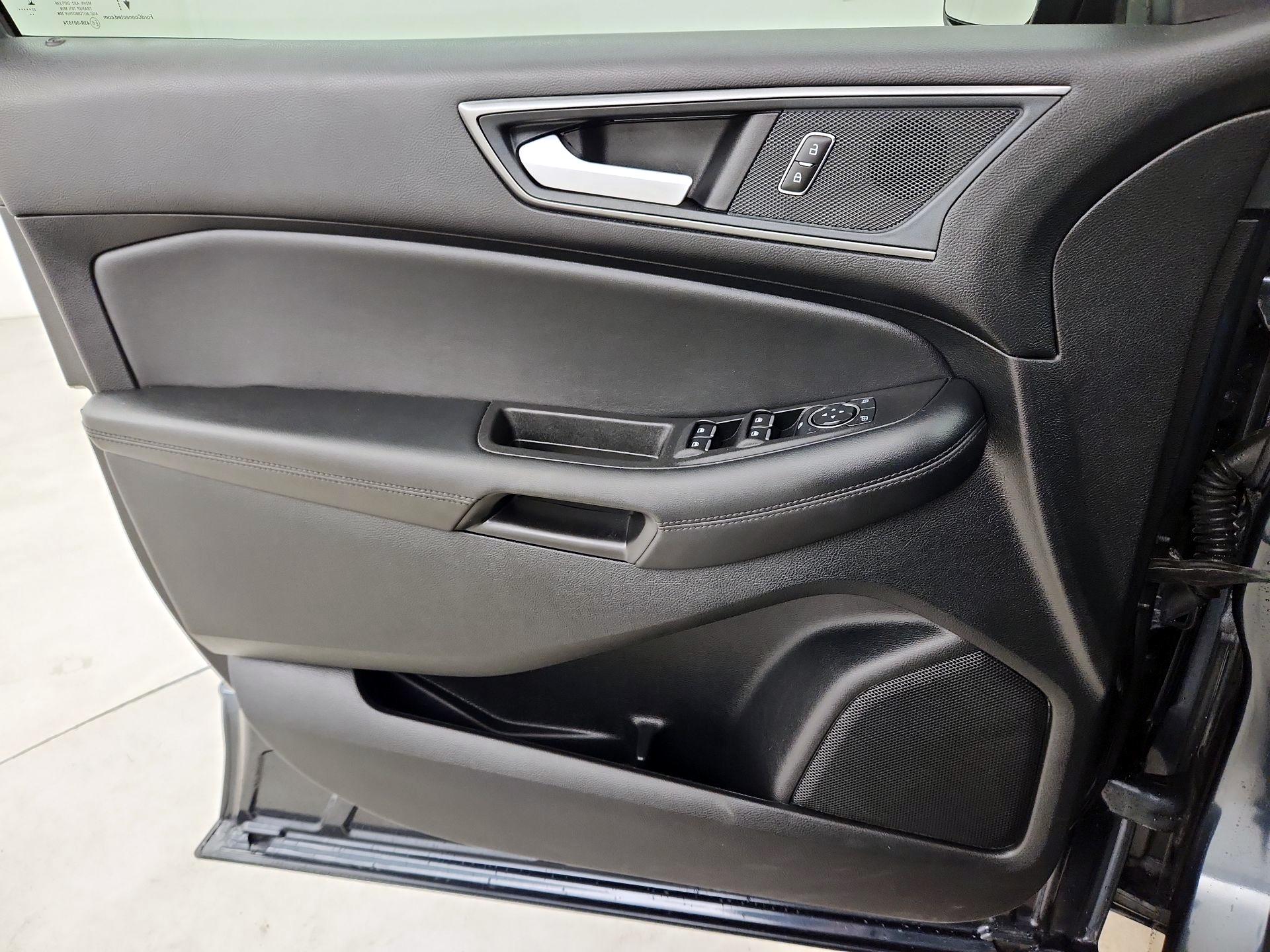 Thumbnail: 2024 Ford Edge - 10