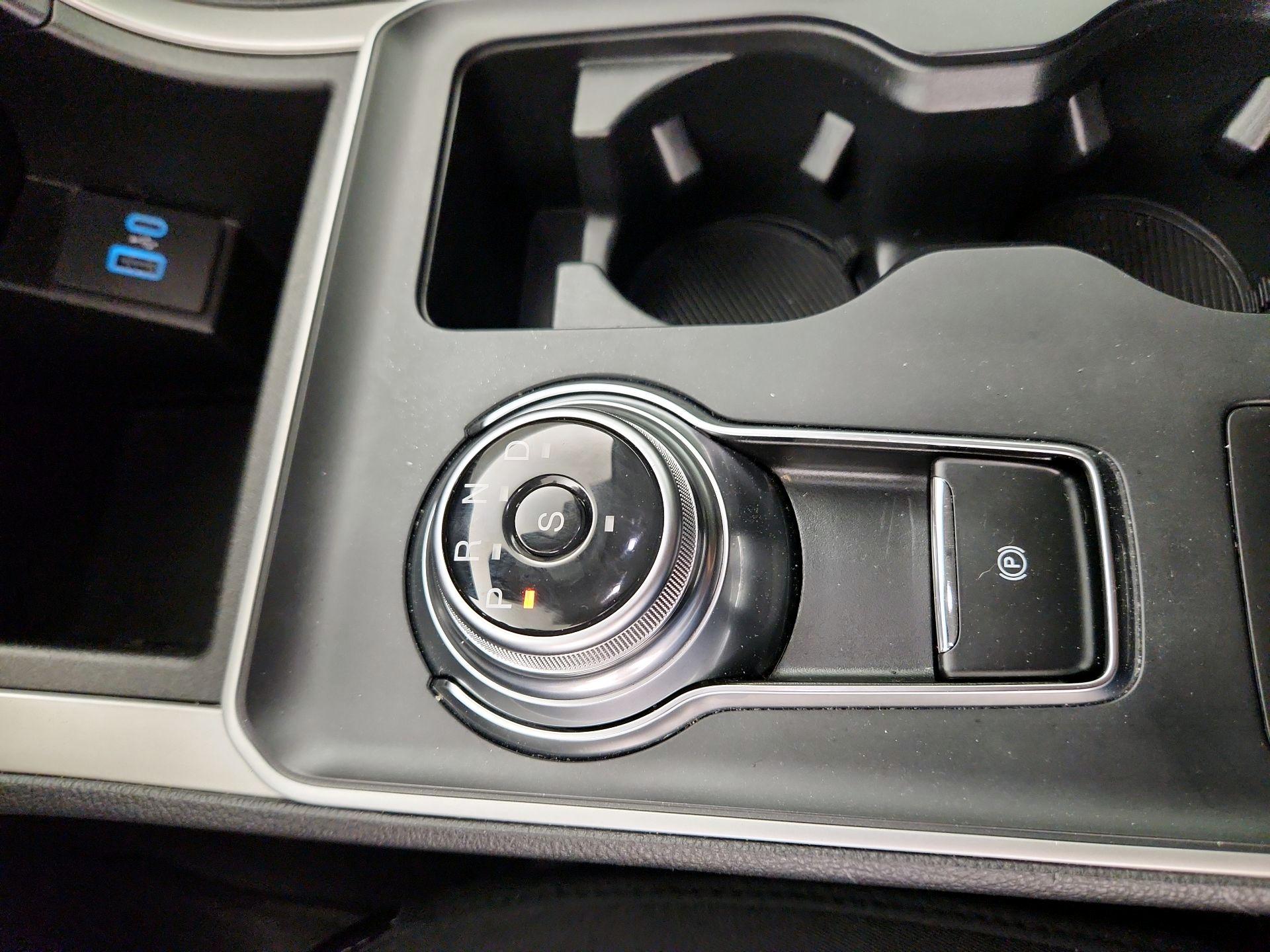 Thumbnail: 2024 Ford Edge - 15