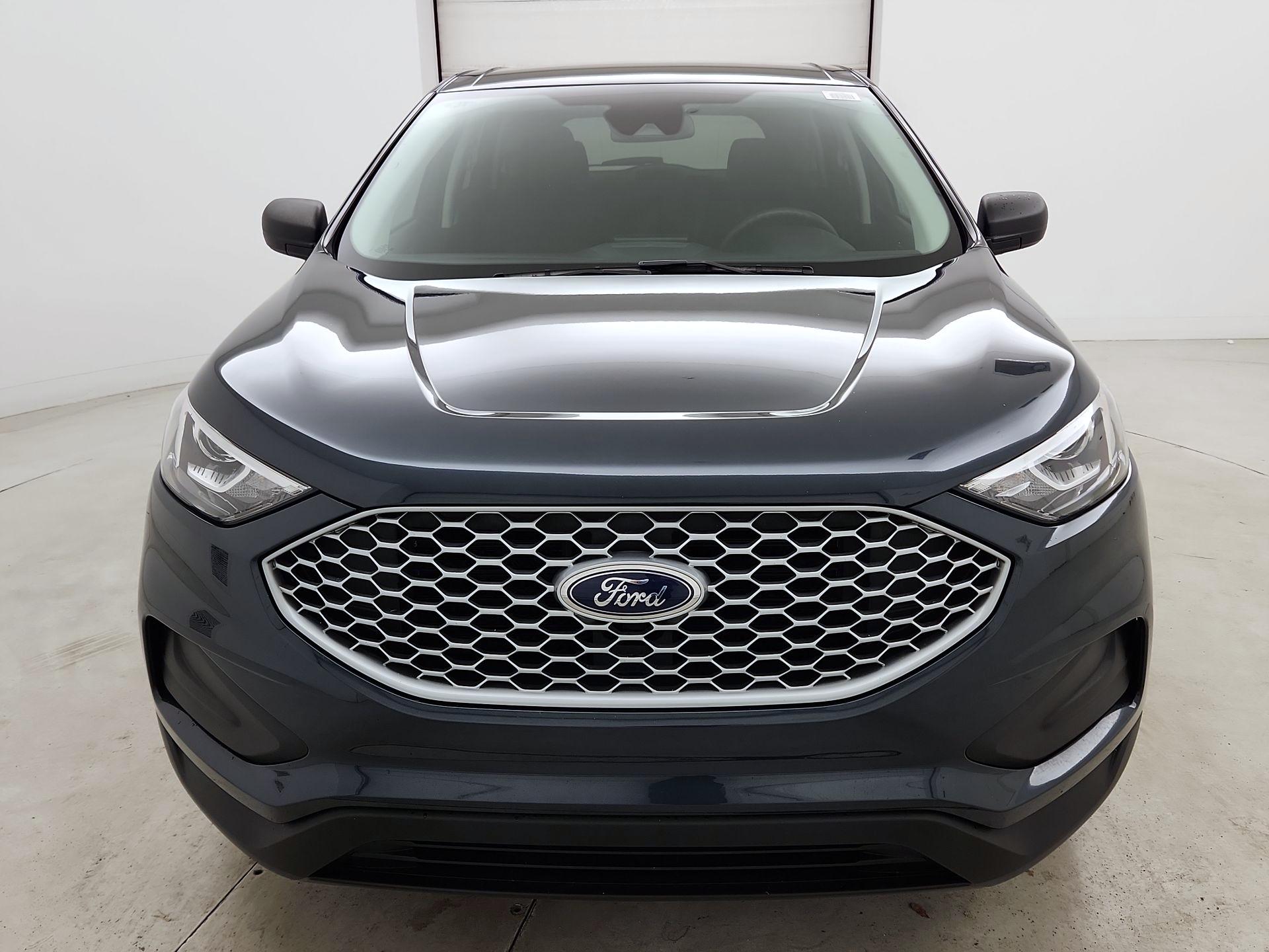 Thumbnail: 2024 Ford Edge - 2