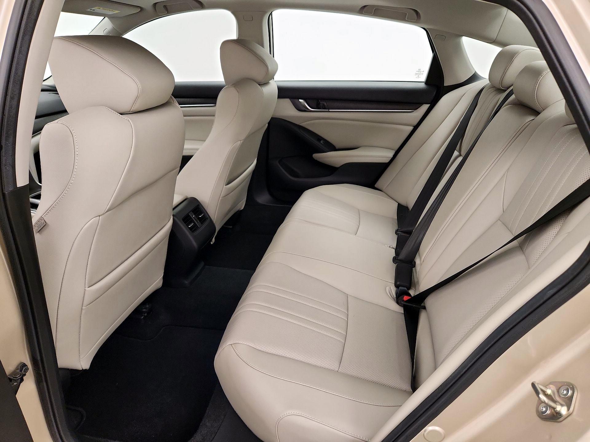 Thumbnail: 2020 Honda Accord - 18